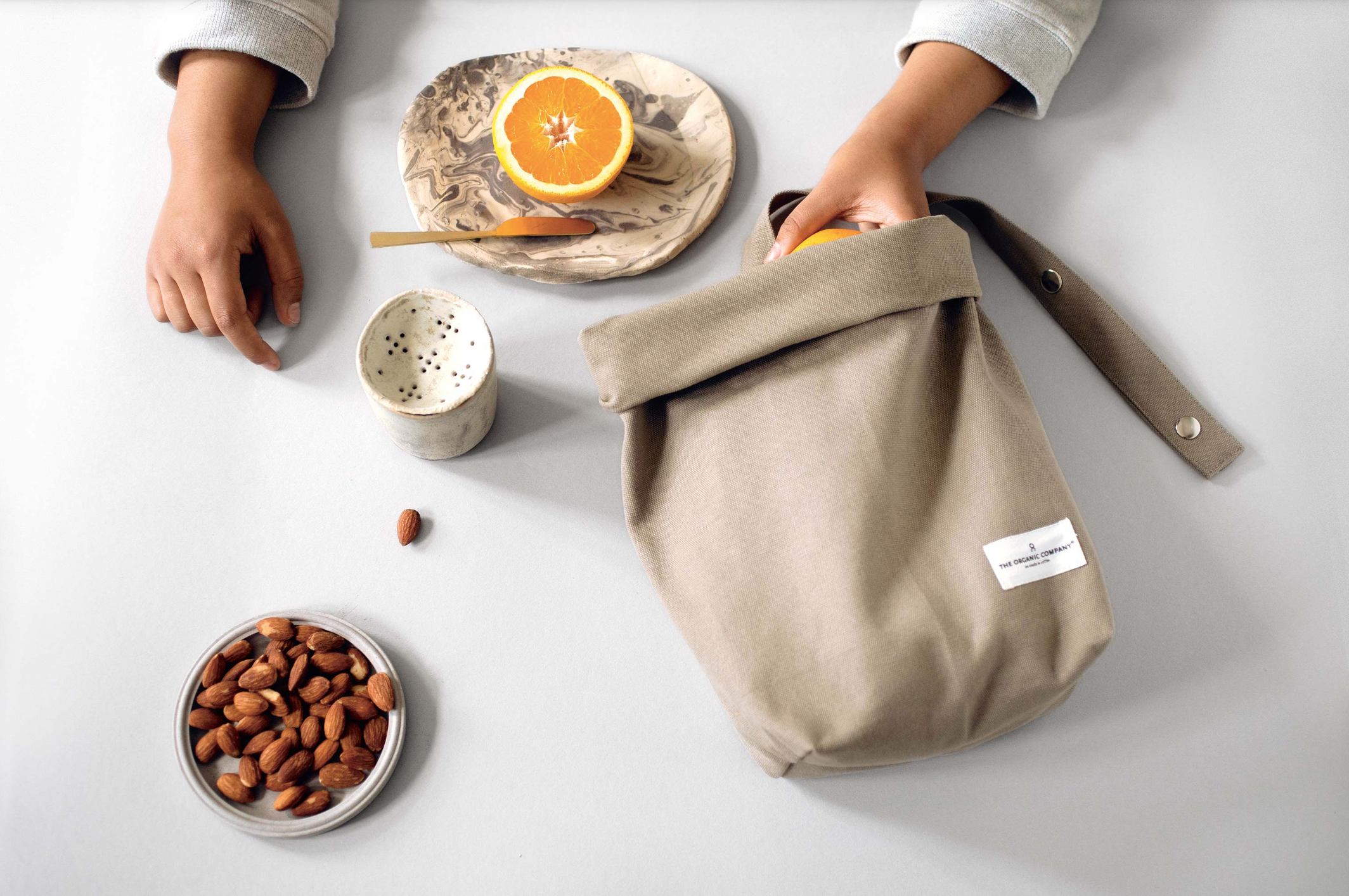 ASROSENVINGE_Organic_Company_Formland_Lunchbag.png