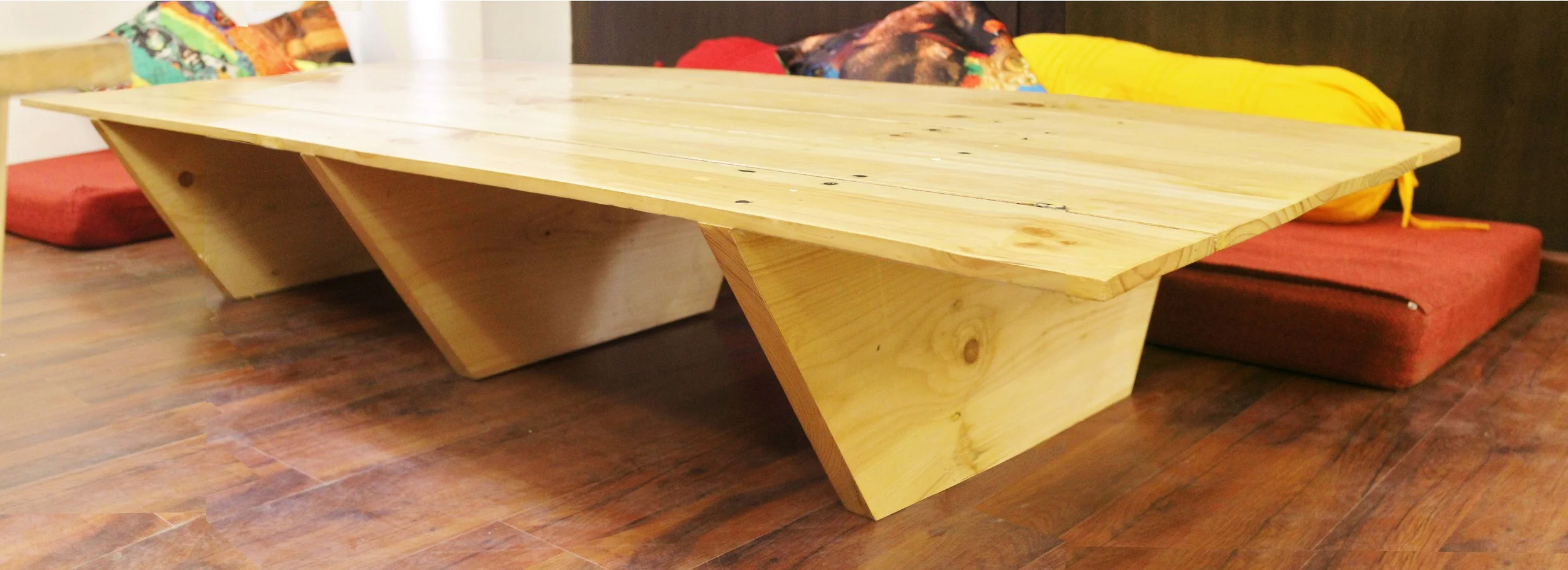 Low-height Coffee Table created from reused Pallet Wood.