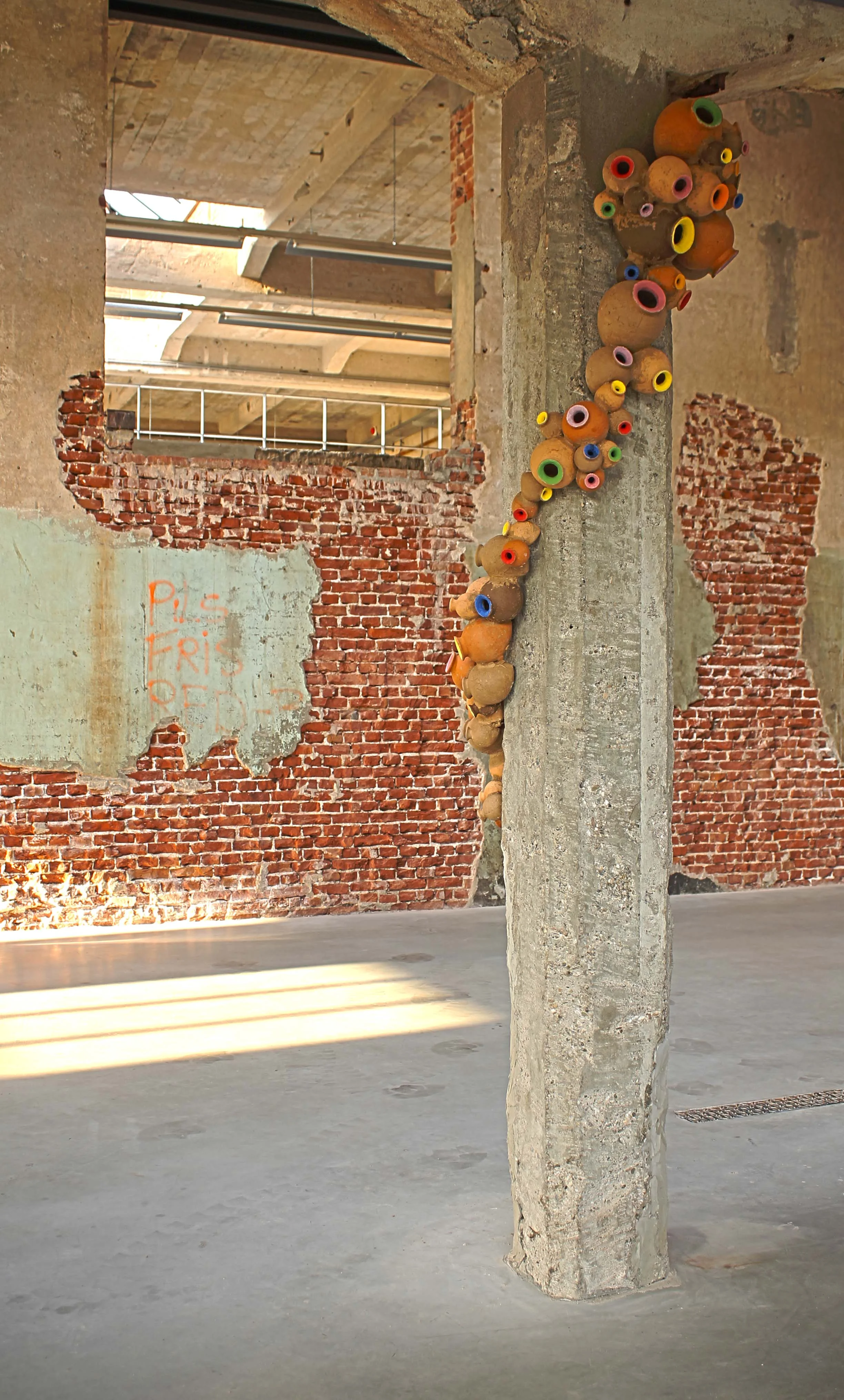 The Fine Line Between (Symbiosis and Parasitism), by Patricia Mato-Mora explores the ideas of 'Architectural Ornament' and bodily interaction.