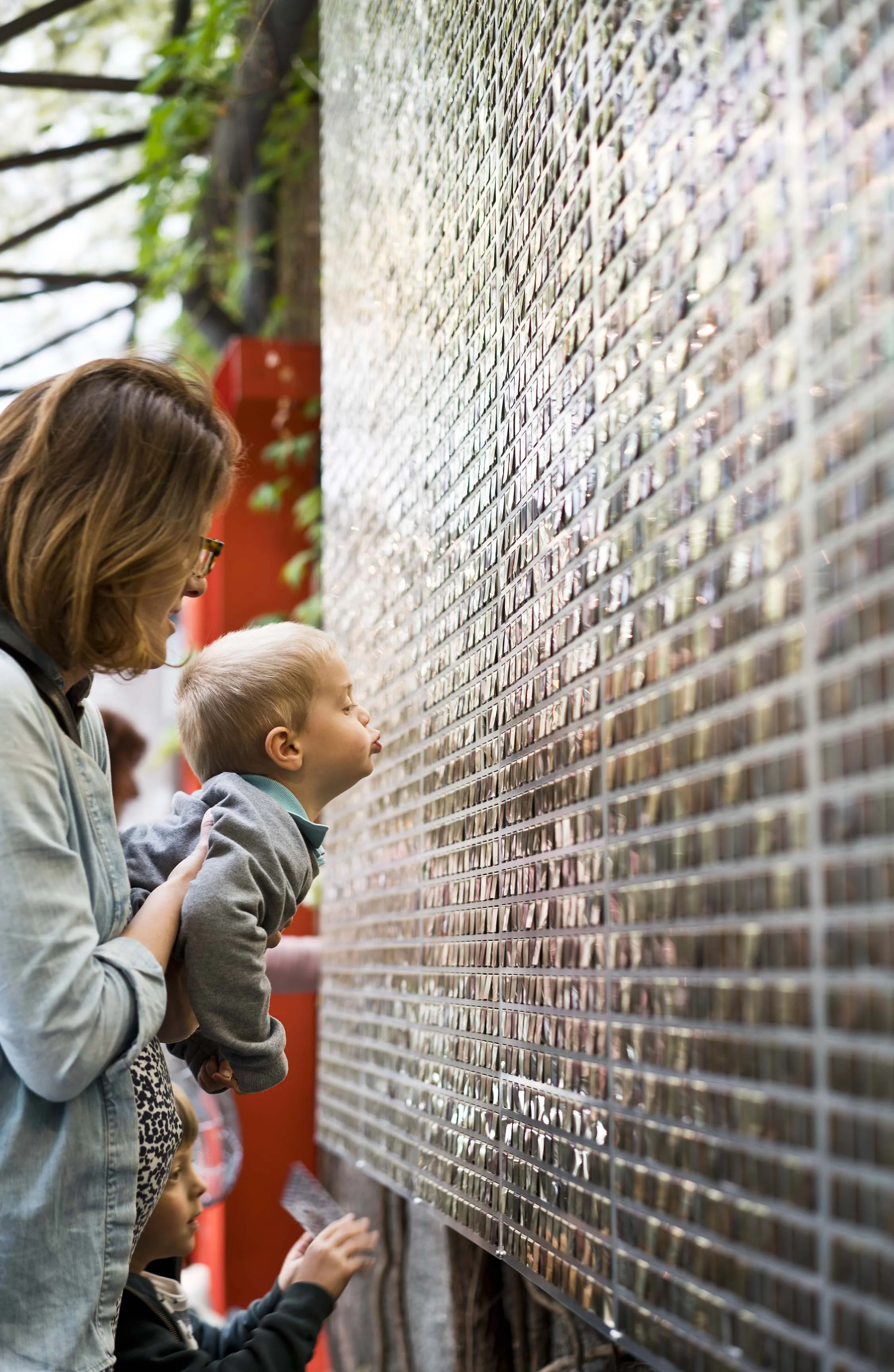 Graceful, interactive surfaces and innovation from Alissa+Nienke