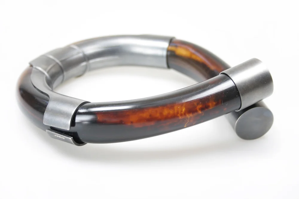 Katrin Spranger, Best Before Extended Collection: Necklace created from oxidized Silver, crude oil, and PVC