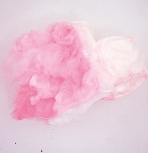 Martijntje Cornelia exposes candy floss as a material for design