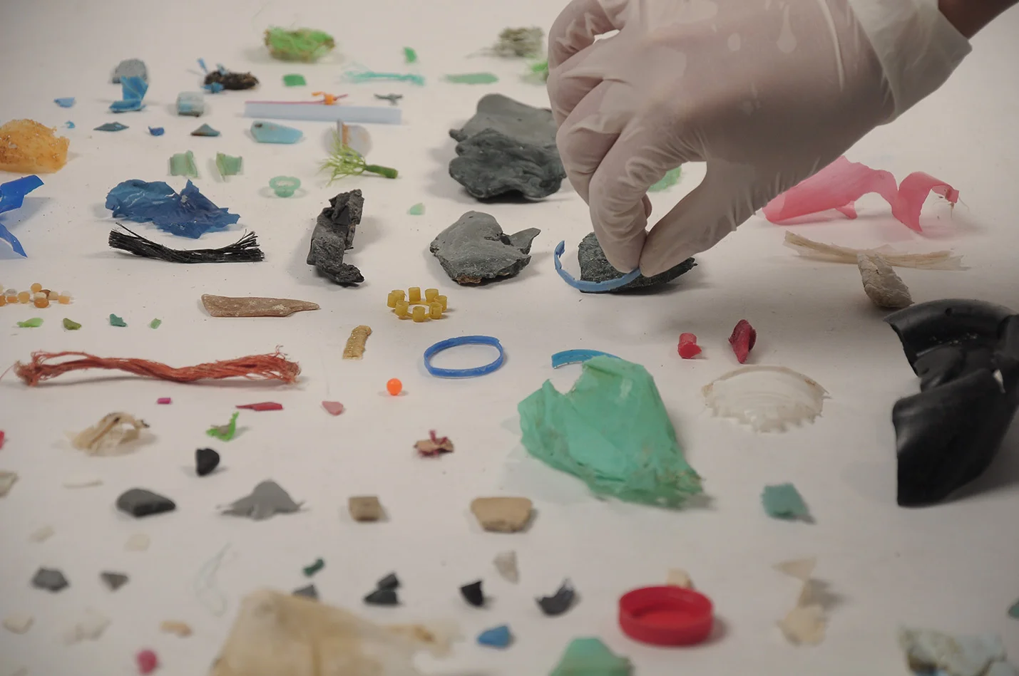 Metamorphism by Shahar Livne : The process of developing Lithoplast, Raw waste materials, Image courtesy Shahar Livne