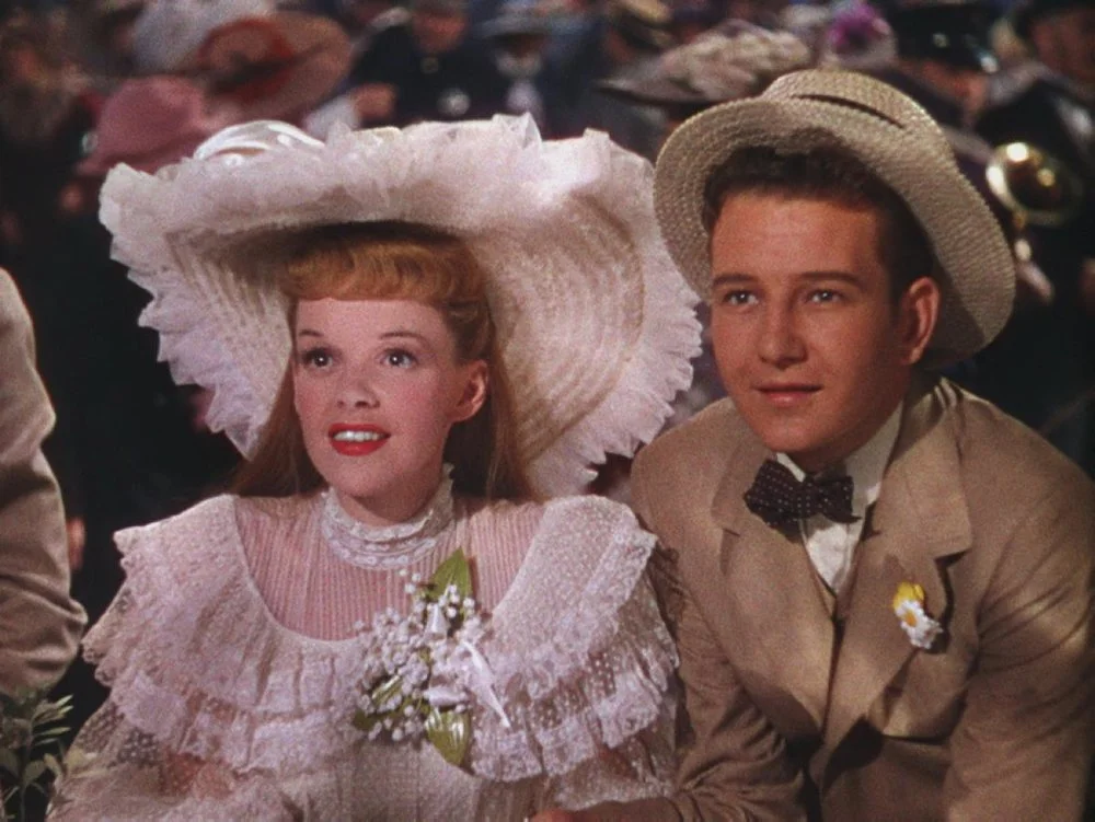 Episode 149 - Meet Me in St. Louis (Young Critics/Old Movies)