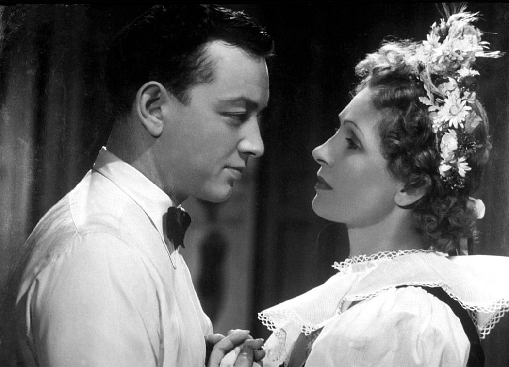 Episode 255 - The Rules of the Game (Young Critics Watch Old Movies v5)
