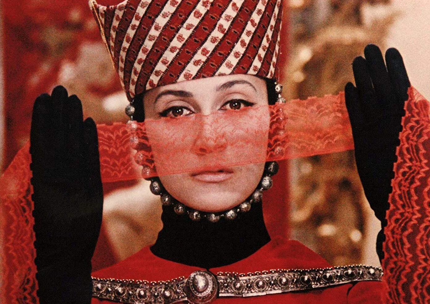 Episode 367 - The Color of Pomegranates (Young Critics Watch Old Movies v.7)