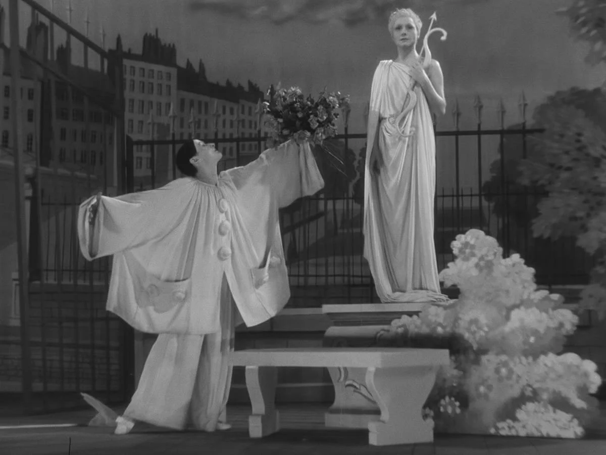 Episode 453 - Children of Paradise (Young Critics Watch Old Movies v.9)