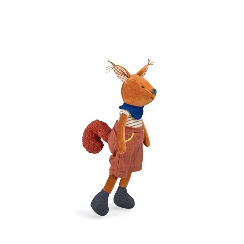 Harry the Squirrel 2-MR-40.jpeg