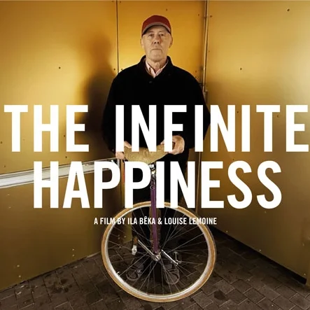 Uma Praça no Verão - The Infinite Happiness