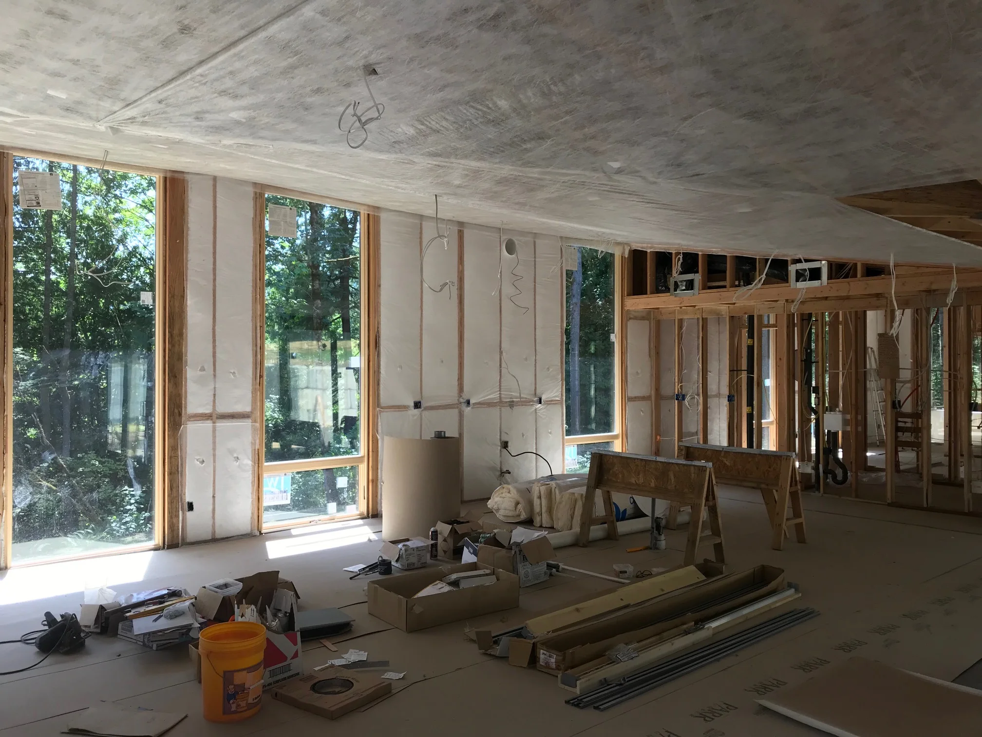 05 - Modern Home Construction.jpg