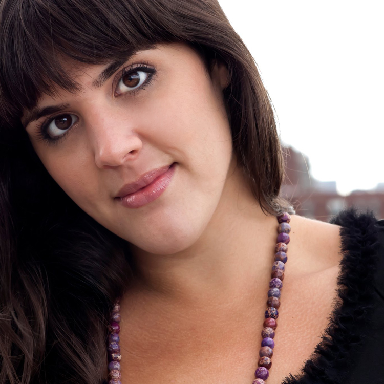 LISA VALENTI