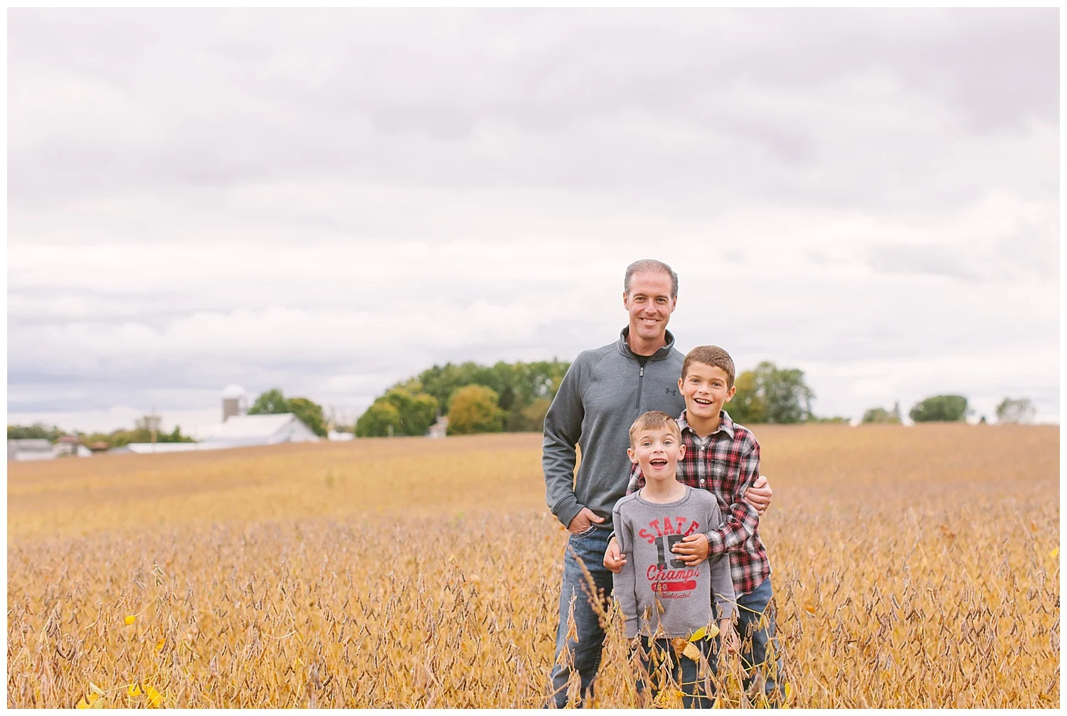 minnesota-lifestyle-golden-field-photos-by-hyojin-oberg-0012.JPG