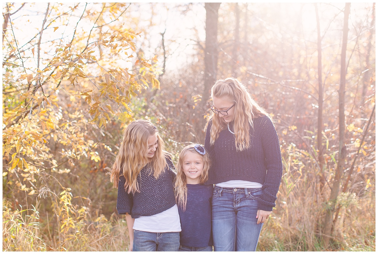 sisterly-love-family-lifestyle-photos-by-hyojin-oberg-2.JPG