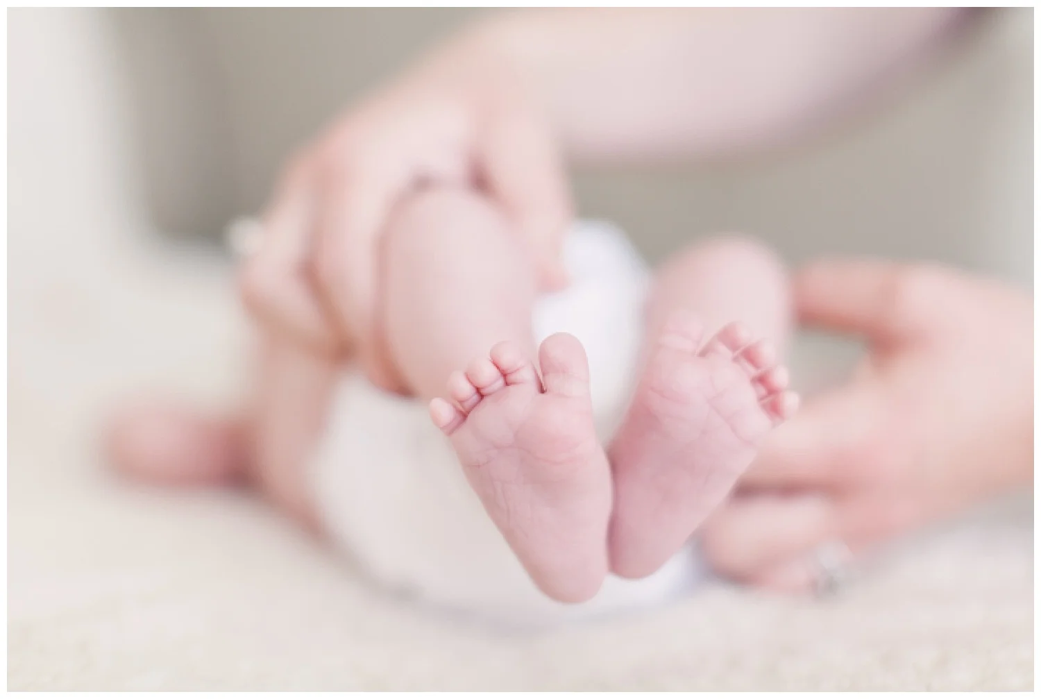 gold-and-teal-baby-lifestyle-photos-by-hyojin-oberg-1.JPG