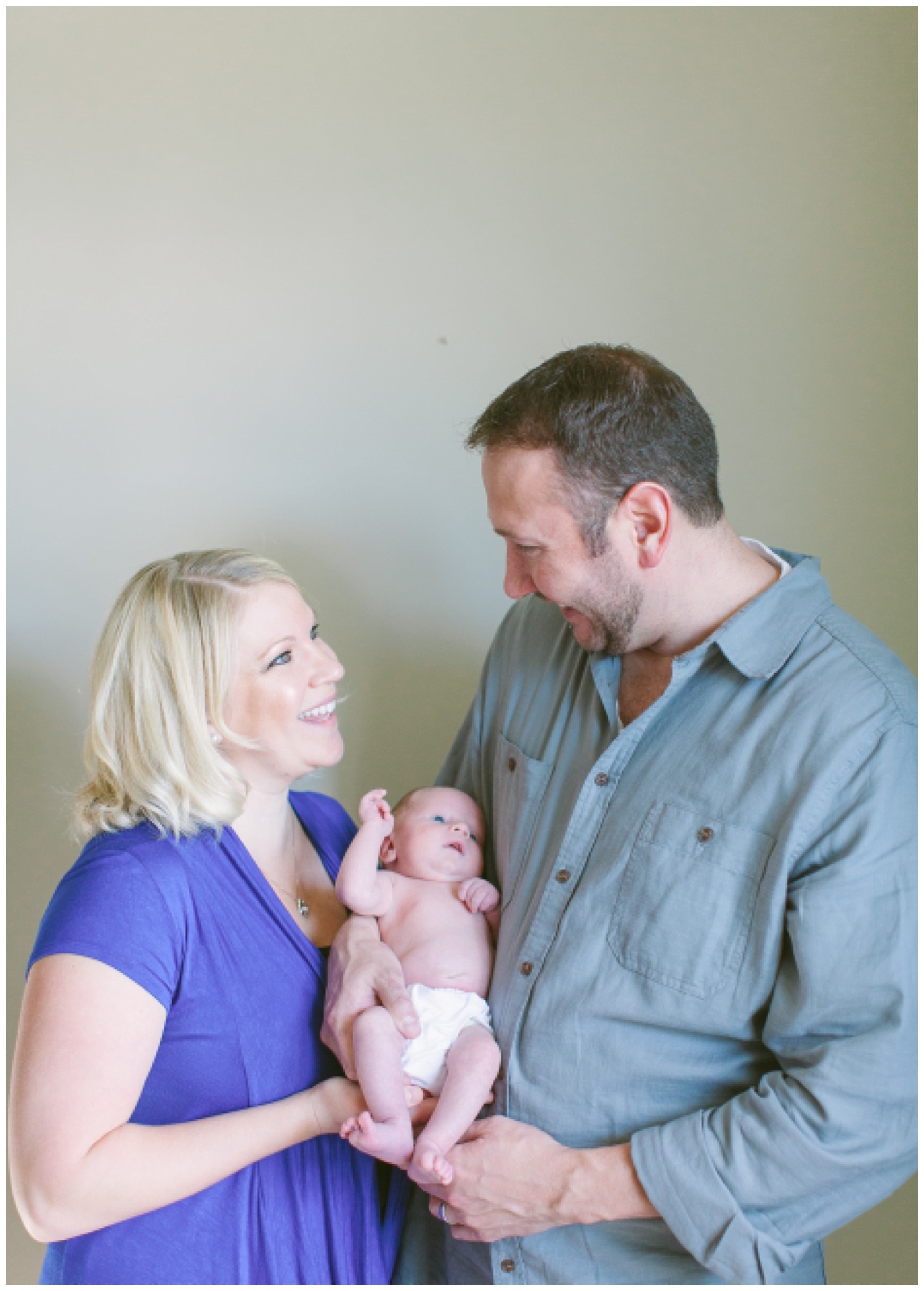 gold-and-teal-baby-lifestyle-photos-by-hyojin-oberg-13.JPG