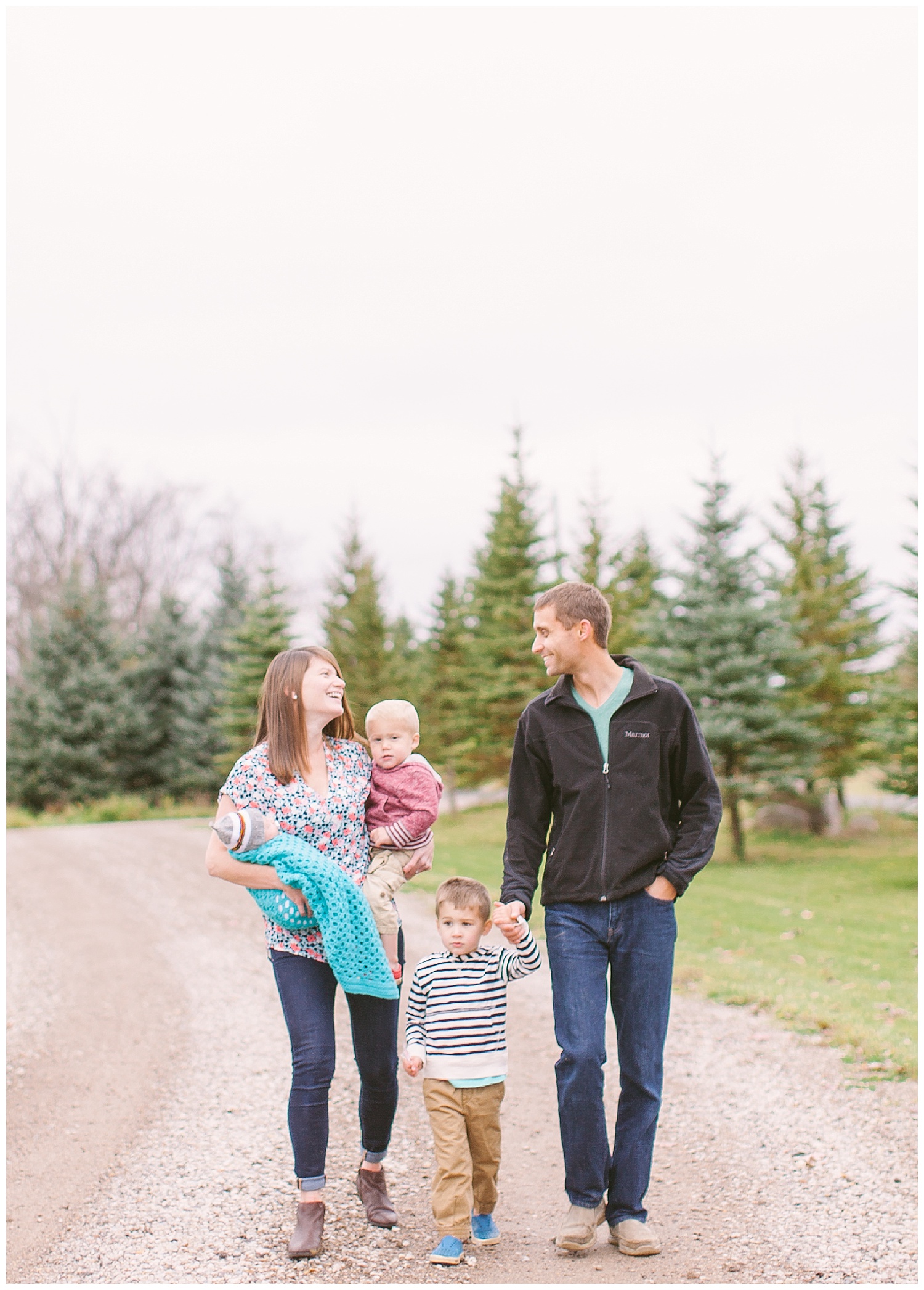 minneapolis-in-home-newborn-session-photos-by-hyojin-oberg-019.JPG