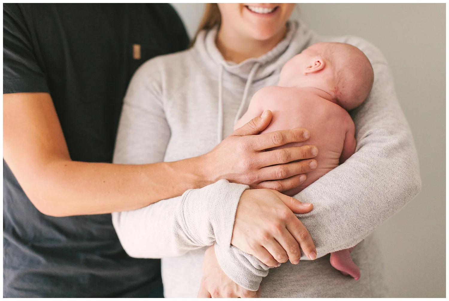 st-paul-in-home-lifestyle-newborn-session-photos-by-hyojin-oberg-013.JPG