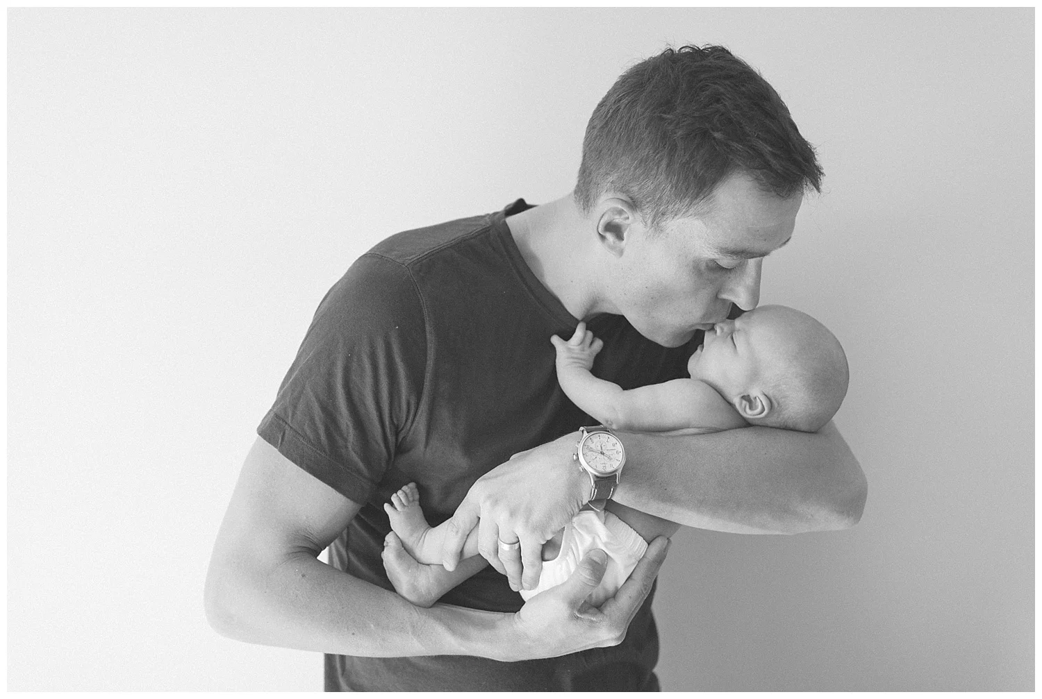 st-paul-in-home-lifestyle-newborn-session-photos-by-hyojin-oberg-017.JPG