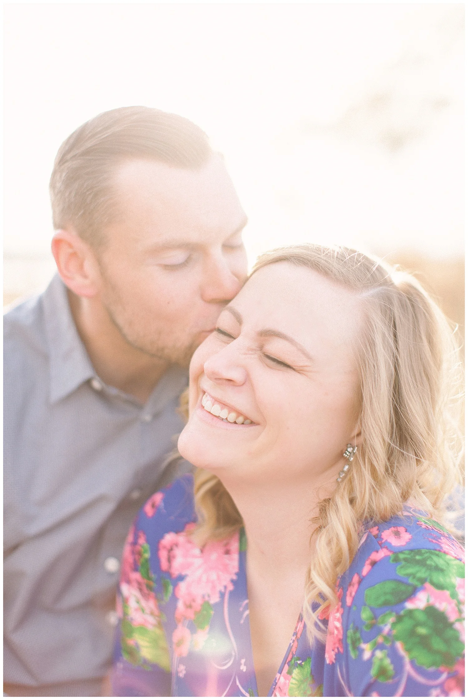 Minneapolis Family Photographer | Minneapolis Maternity photography | Excelsior Maternity | Minneapolis Maternity Photographer | Dog mom | Dog + me