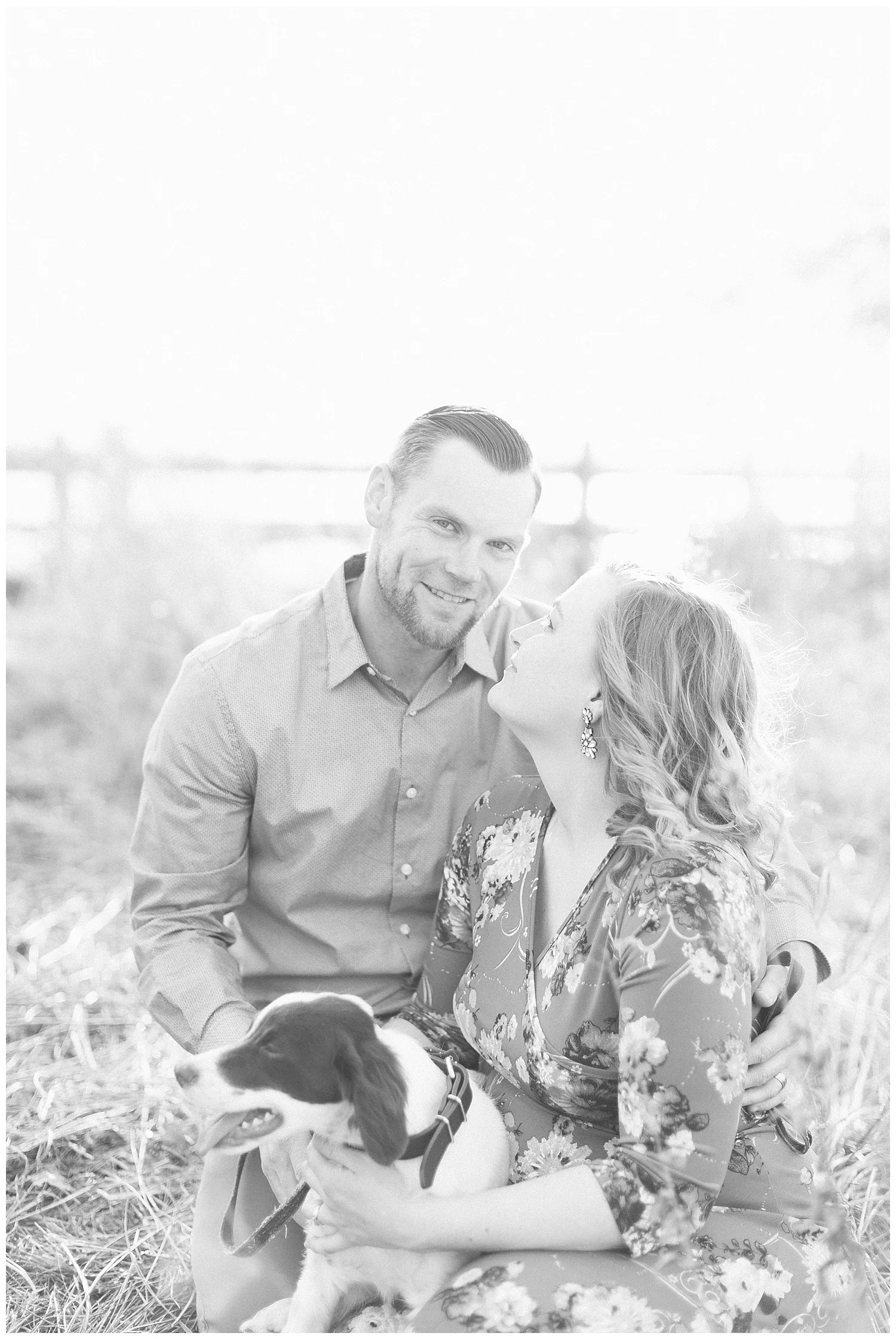 Minneapolis Family Photographer | Minneapolis Maternity photography | Excelsior Maternity | Minneapolis Maternity Photographer | Dog mom | Dog + me