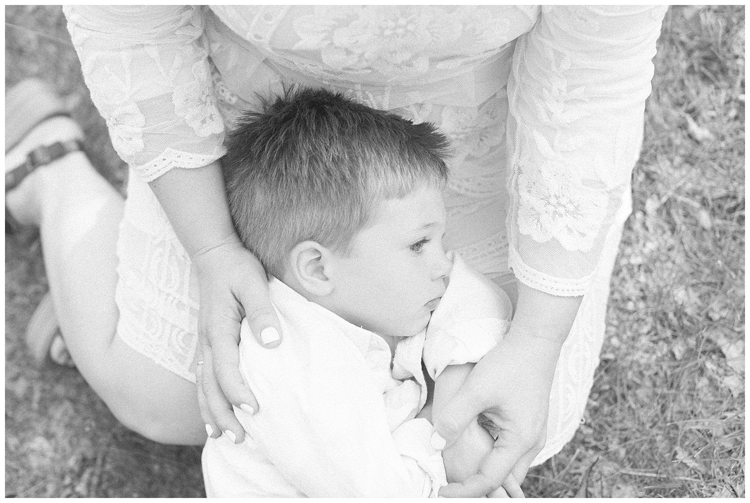 minneapolis-summer-lifestyle-baby-session-photo-by-hyojin-oberg-05.JPG
