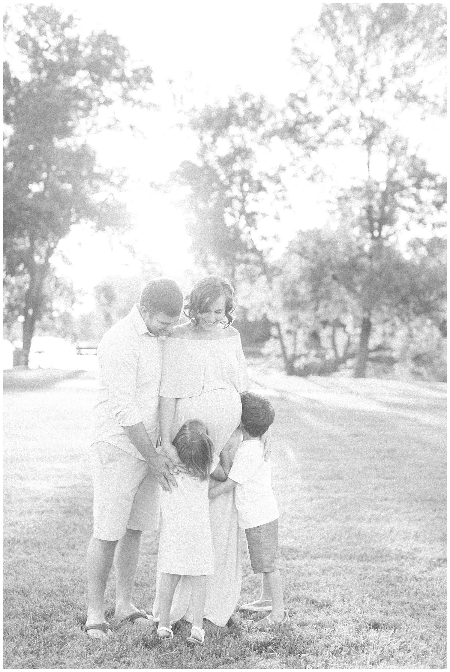 summer-minneapolis-maternity-photos-by-hyojin-oberg-013.JPG