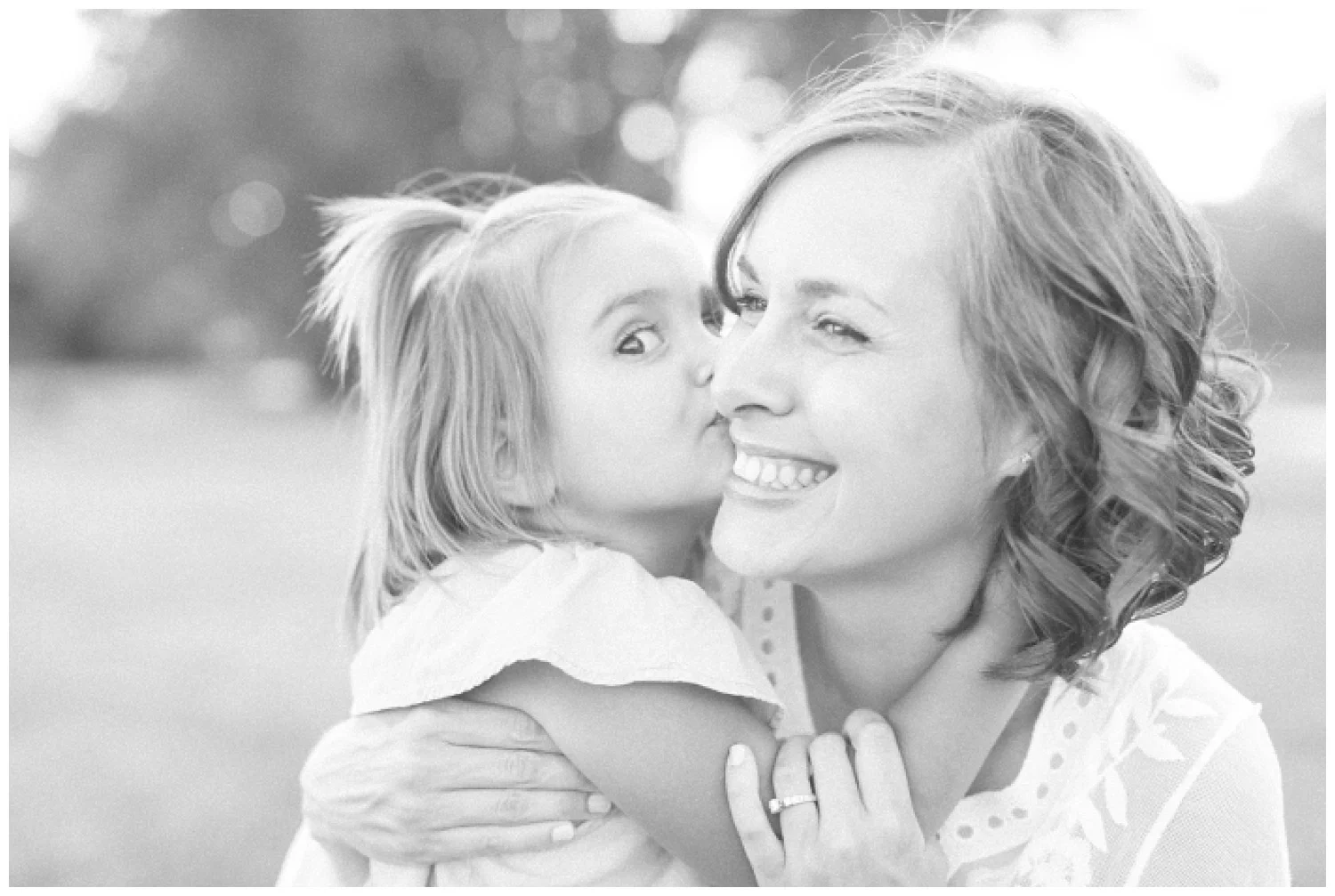 summer-minneapolis-maternity-photos-by-hyojin-oberg-018.JPG