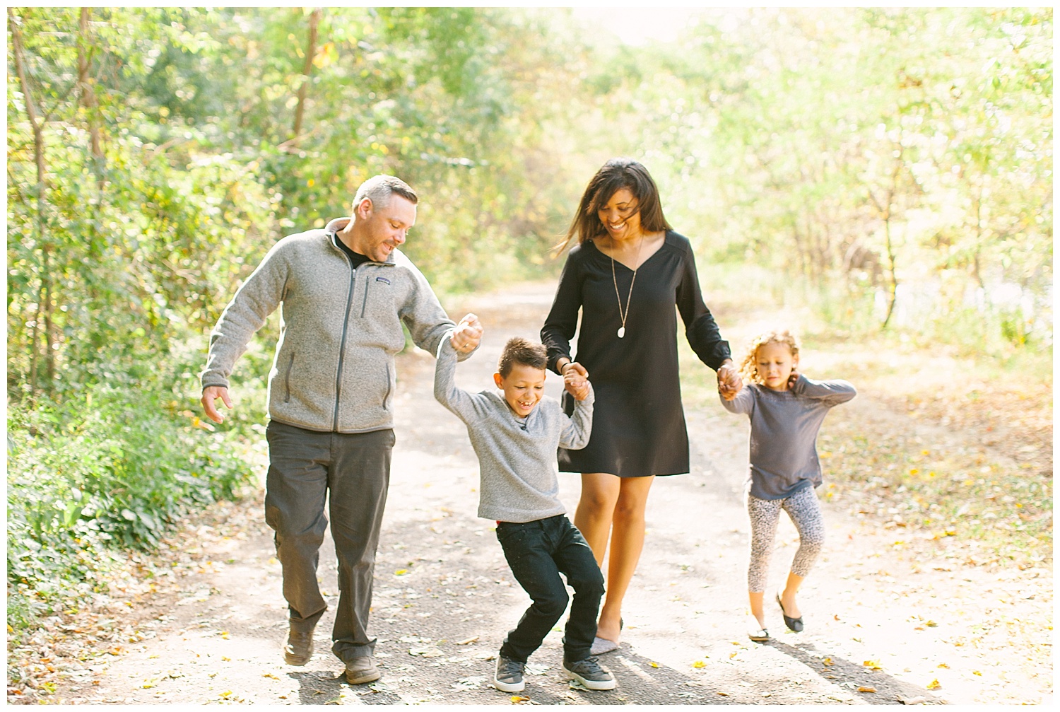 Hoven-Ekwochi-Fall-Family-Photos-by-Hyojin-Oberg-1.JPG