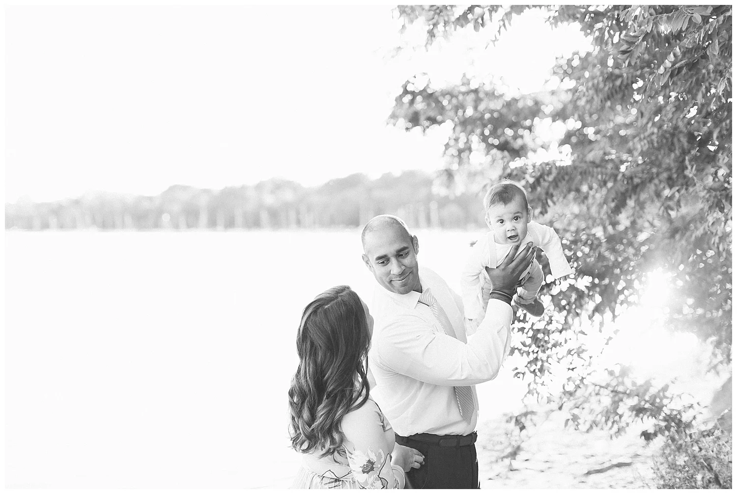 Osuji-Family-Photos-Lake-Harriet-by-Hyojin-Oberg-1.JPG
