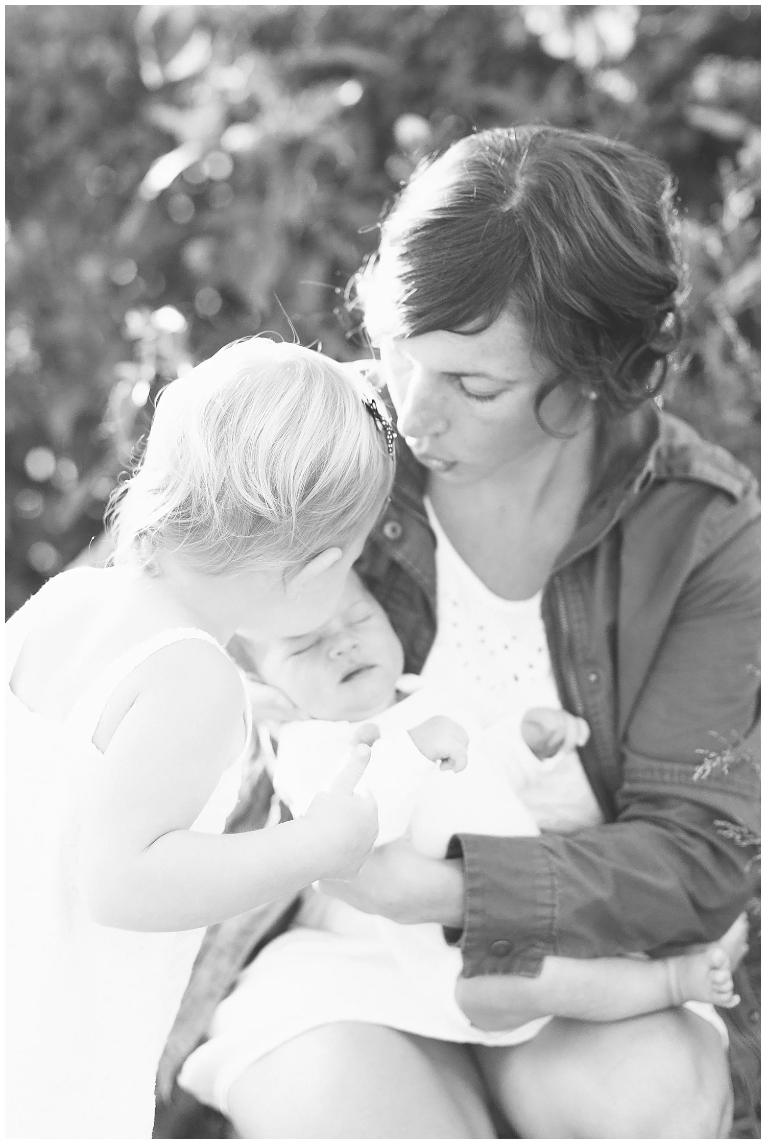 minneapolis family photographer | minneapolis newborn photographer | maple grove family photographer | Lifestyle Family Photography
