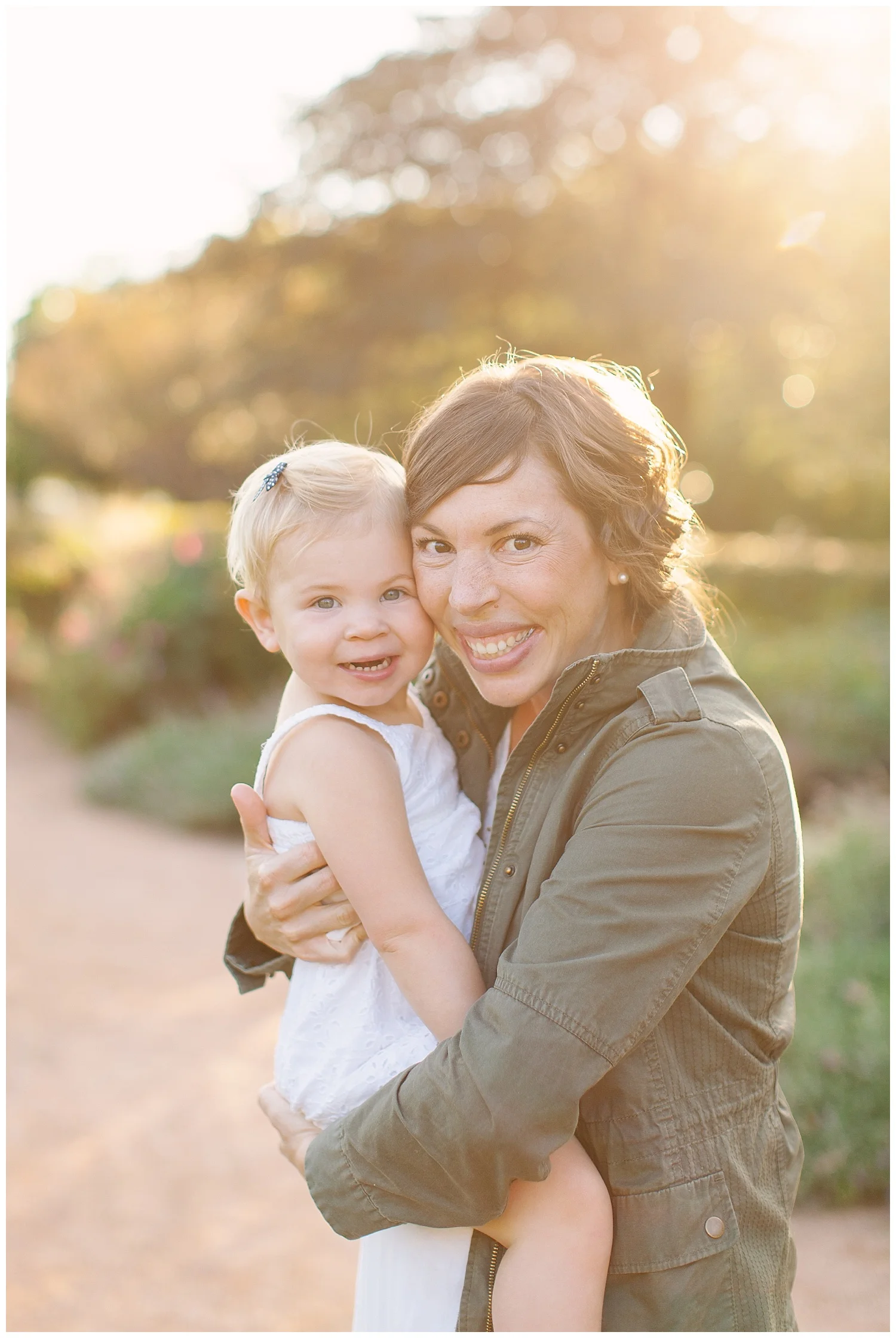 minneapolis family photographer | minneapolis newborn photographer | maple grove family photographer | Lifestyle Family Photography