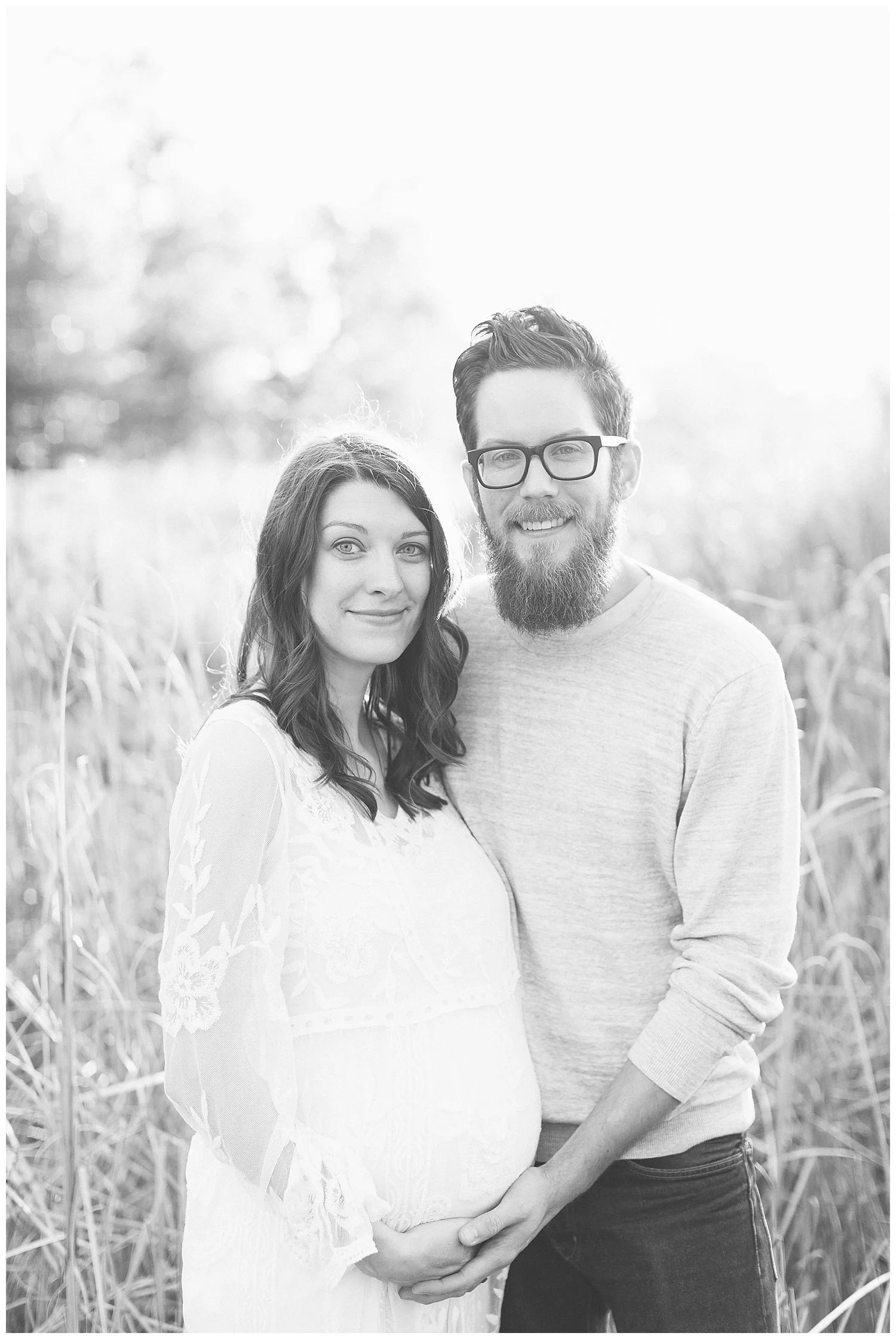 lake-nokomis-maternity-photos-by-hyojin-oberg-3.JPG