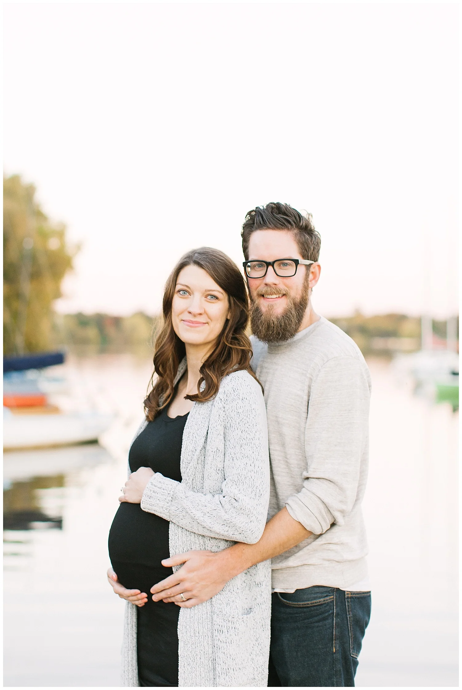 lake-nokomis-maternity-photos-by-hyojin-oberg-23.JPG