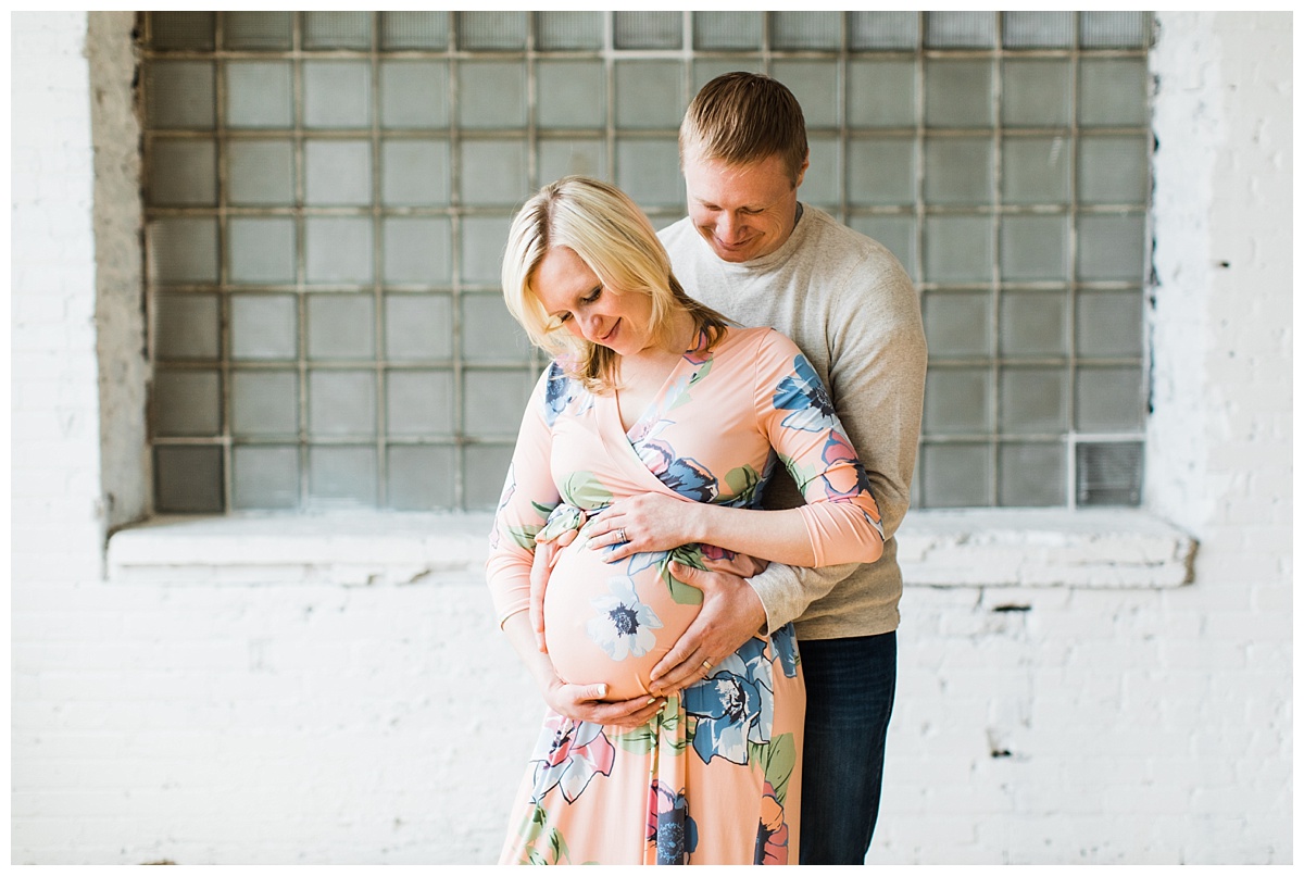 katie-joe-maternity-studio-portrait-by-hyojin-oberg-1.JPG