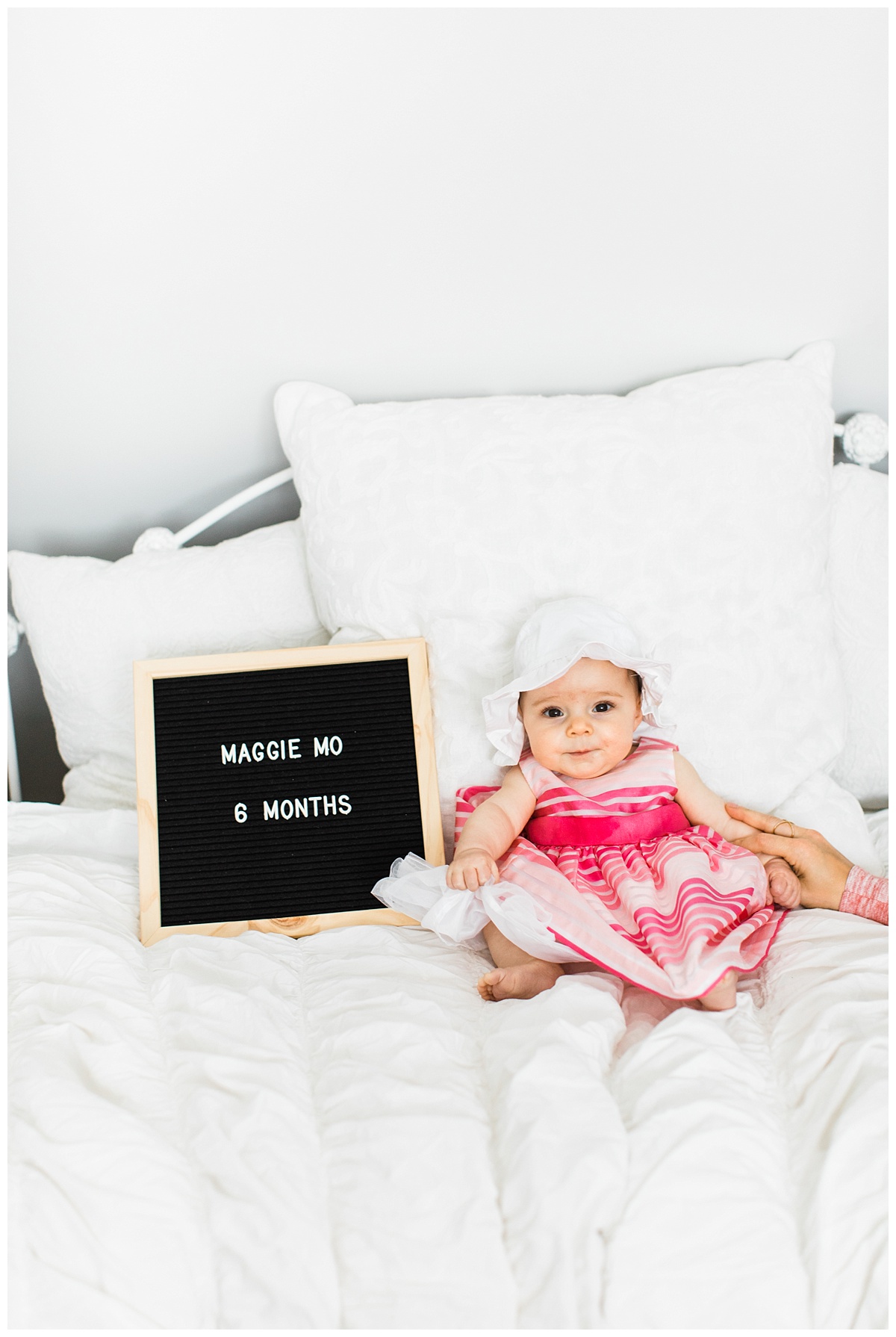Baby Milestone Photos | Minneapolis Family Photographer | Rogers, MN Family Photography | Sibling Photos