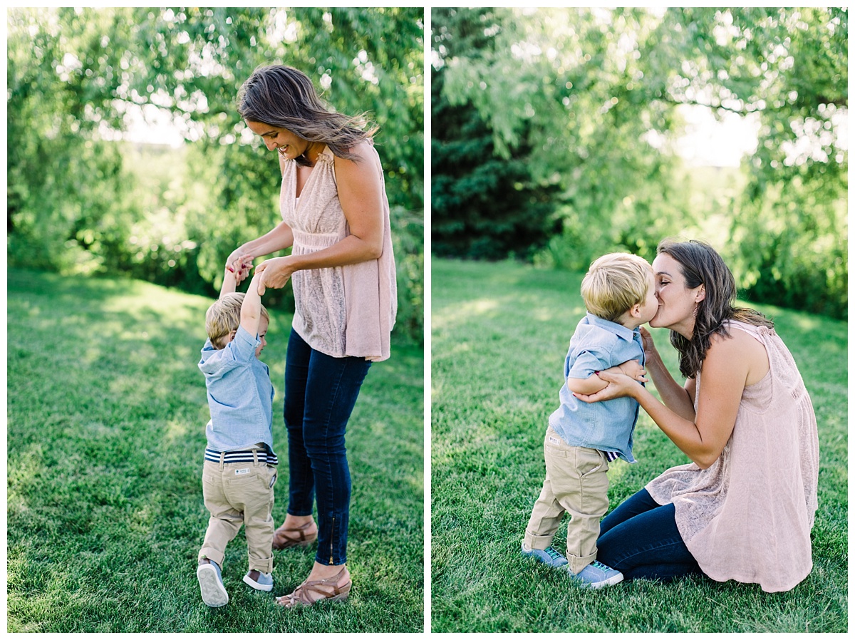 maple grove family photographer | minneapolis family photographer | backyard lifestyle | natural light family photo by Hyojin Oberg | lifestyle family photos