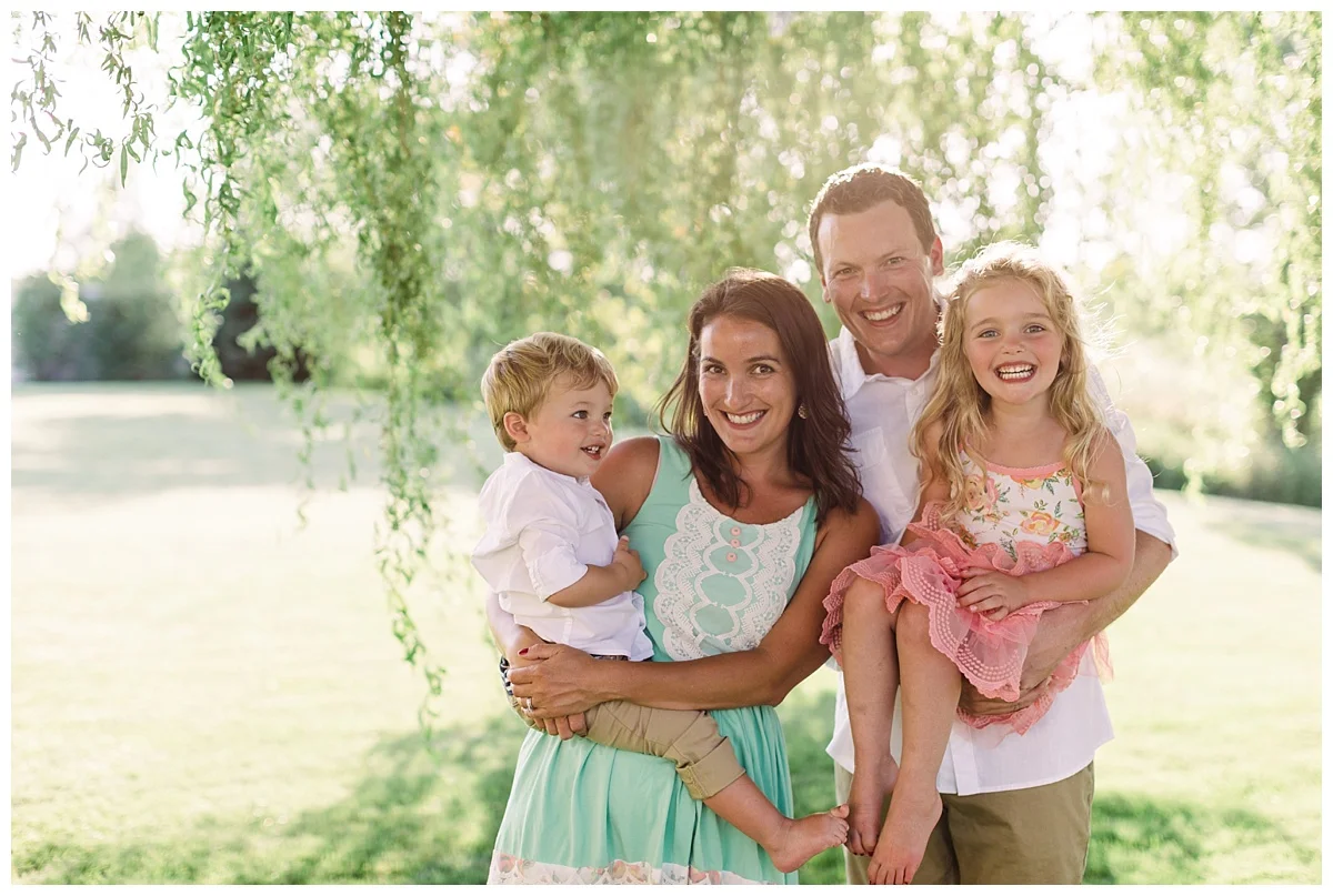 maple grove family photographer | minneapolis family photographer | backyard lifestyle | natural light family photo by Hyojin Oberg | lifestyle family photos