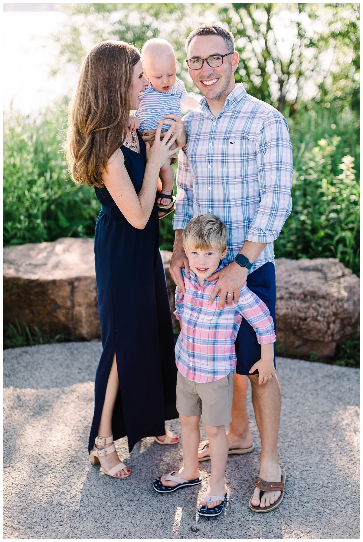 excelsior family photographer | minneapolis family photographer | backyard lifestyle | natural light family photo by Hyojin Oberg | lifestyle family photos