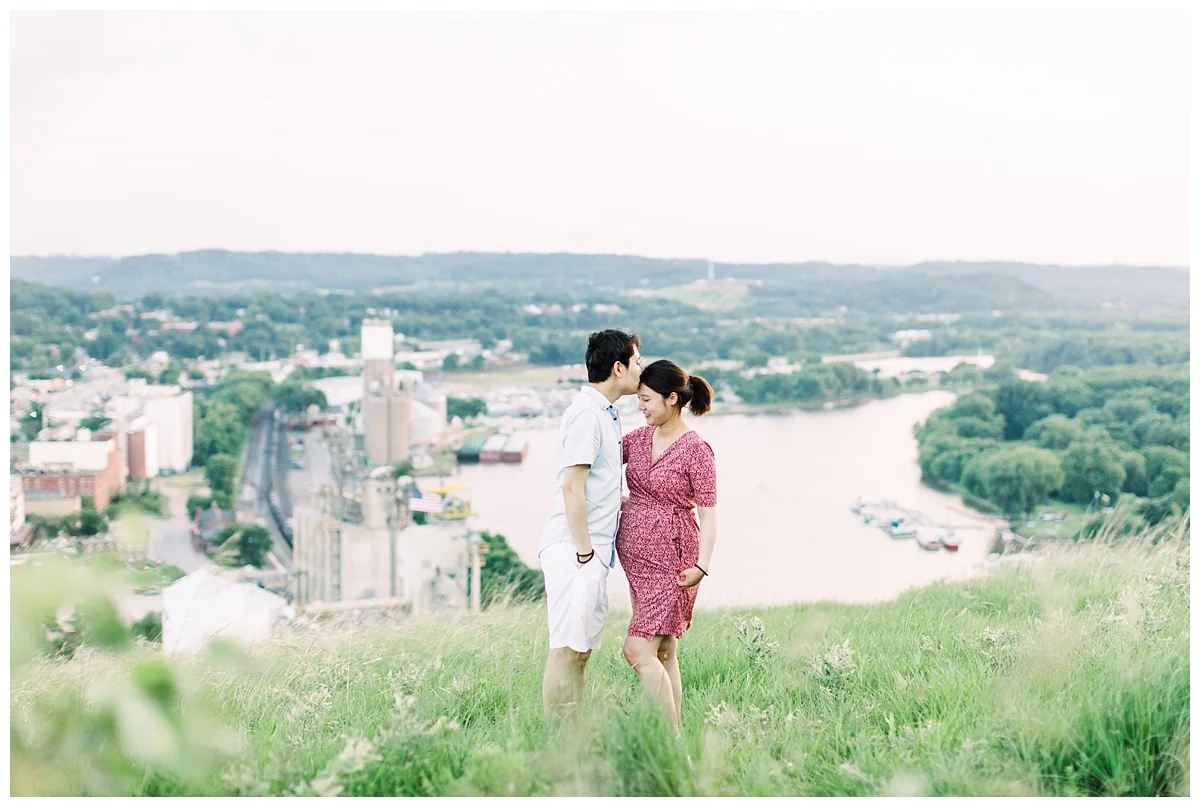 minneapolis maternity photographer | rogers family photographer | maple grove maternity photographer | barnbluff | red wing, mn