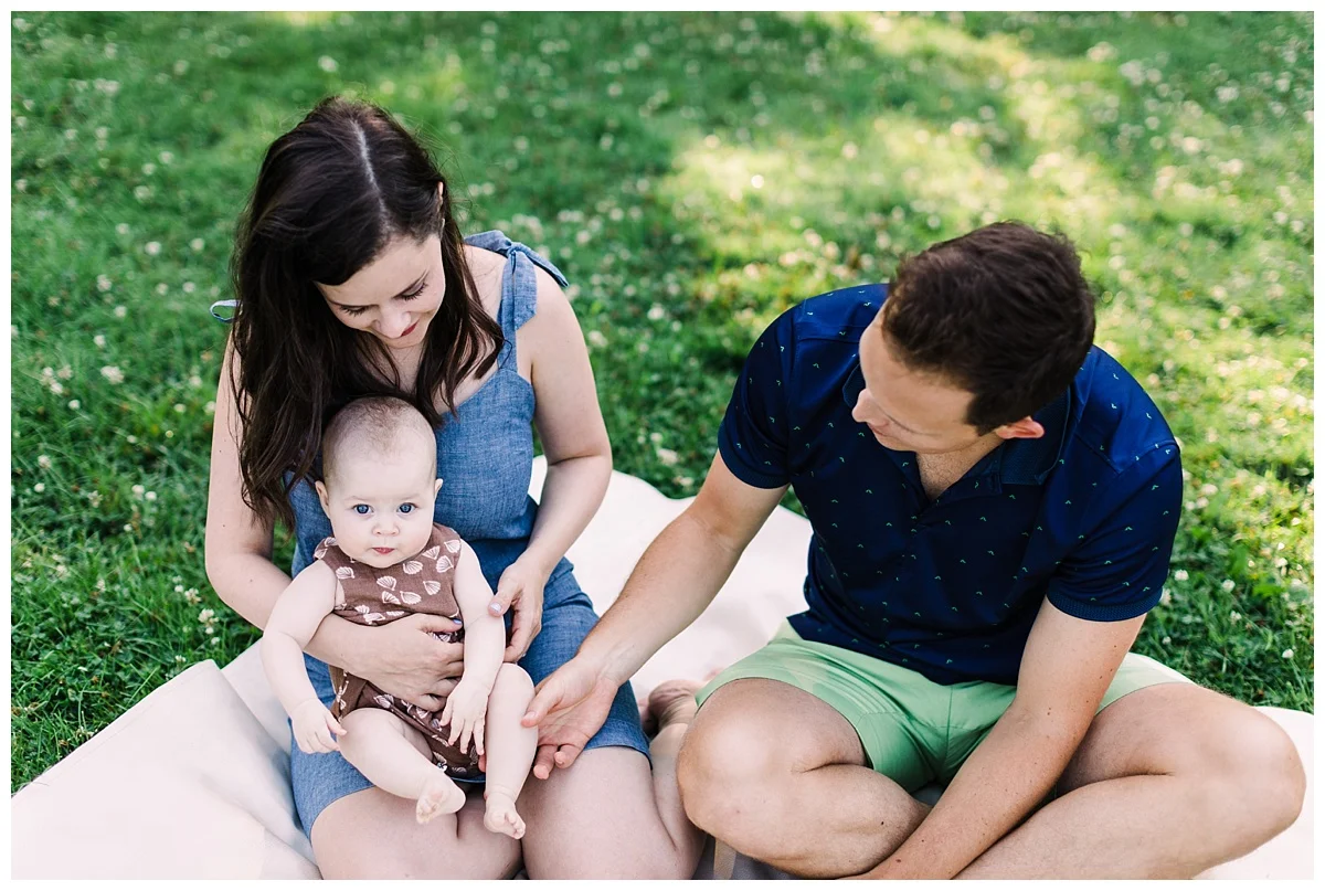 baby-maude-rose-garden-family-photos-by-hyojin-oberg-7.JPG