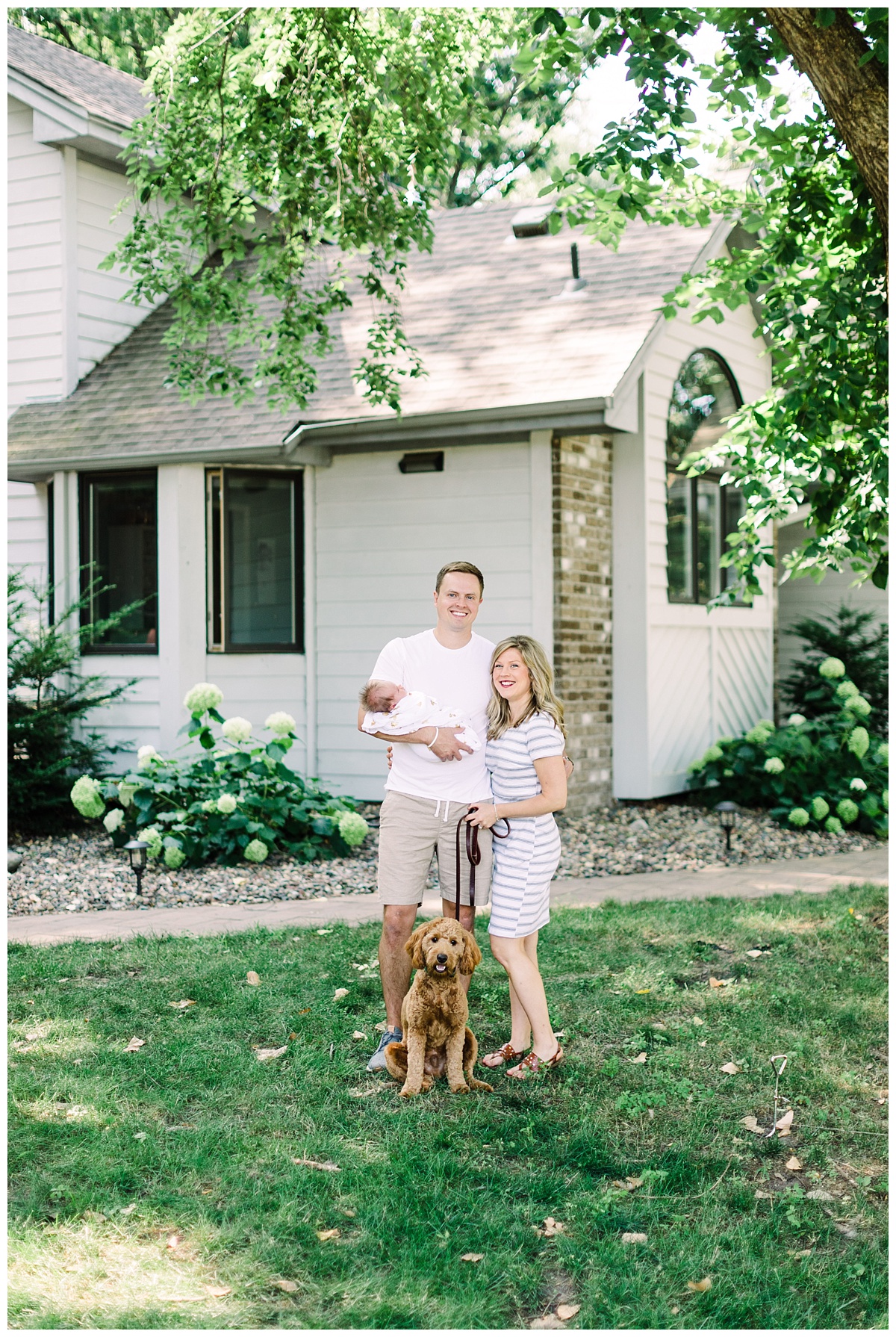 Minneapolis Newborn Photography | Minneapolis Newborn photographer | Minneapolis Family Photographer| natural light photography | in-home newborn session | Photos by Hyojin Oberg 