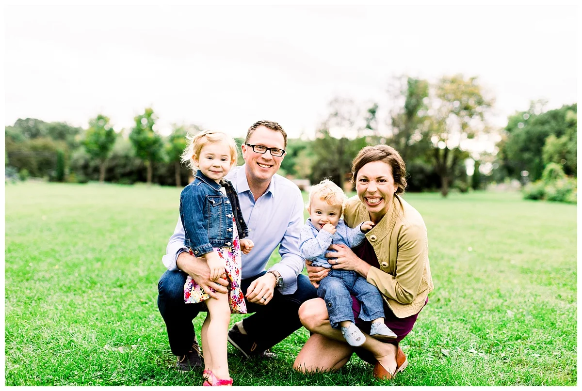 Minneapolis Family Photography | Minneapolis Family photographer | Maple Grove Family Photographer| Rogers Family Photographer | Photos by Hyojin Oberg 