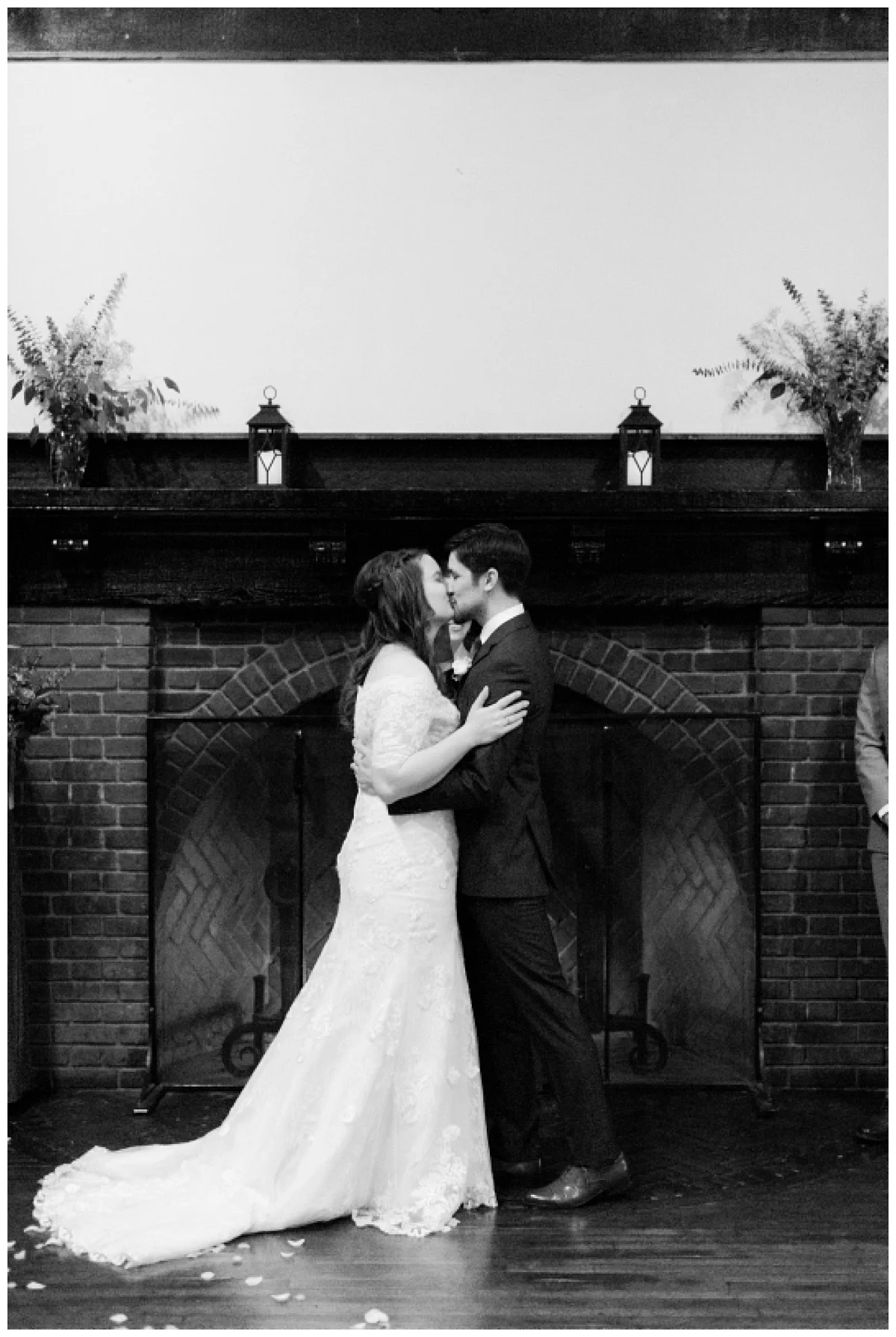 Minneapolis Wedding Photography | Minneapolis Wedding photographer | Maple Grove, MN Wedding Photographer | Photos by Hyojin Oberg 