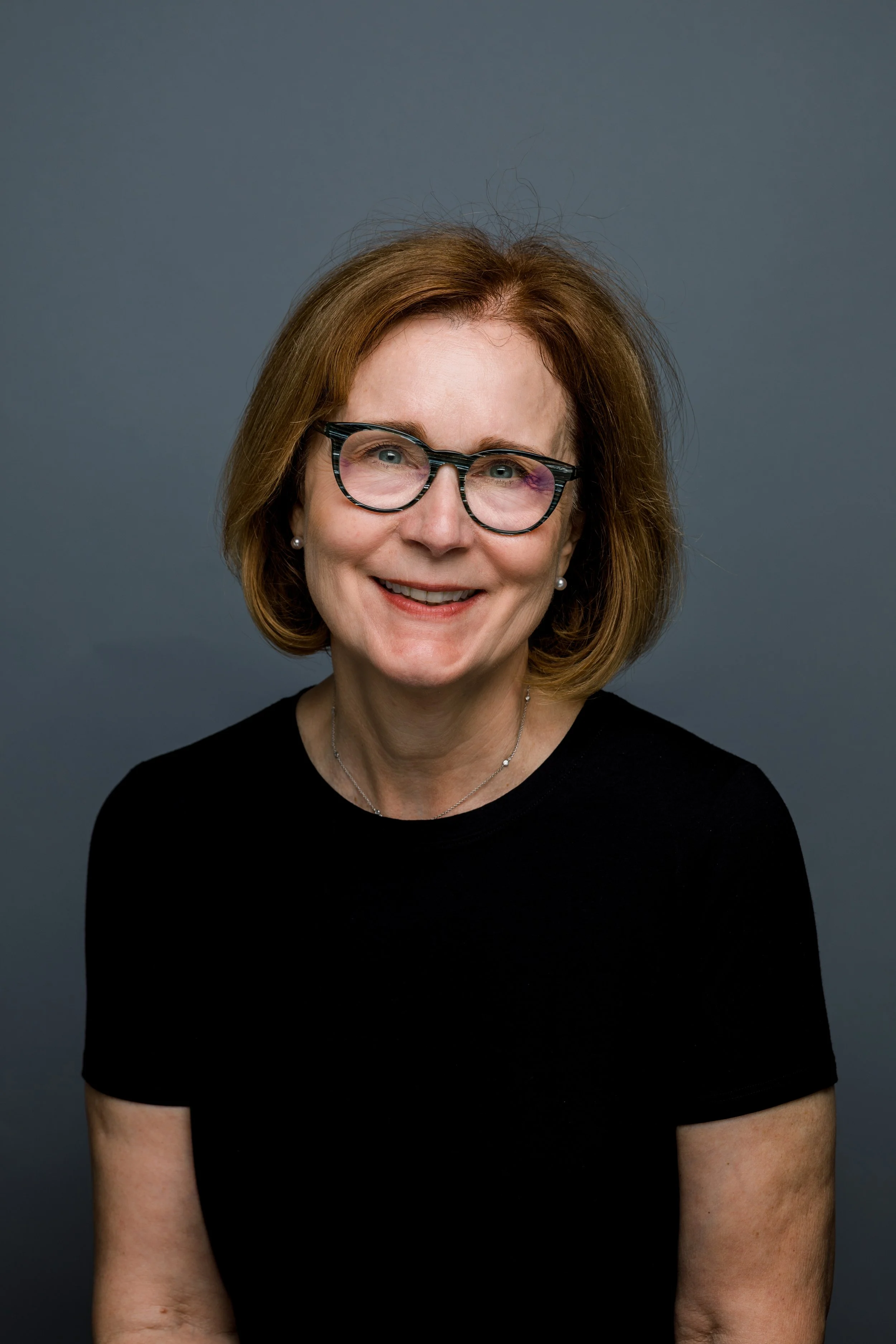Karen_Myers_Headshots_By_Hyojin_Oberg_2.JPG