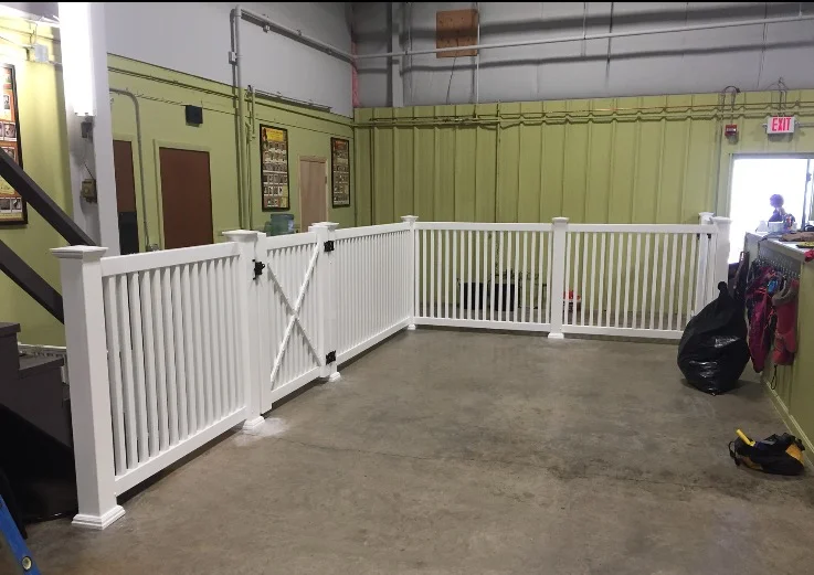indoor_fence_2.jpg