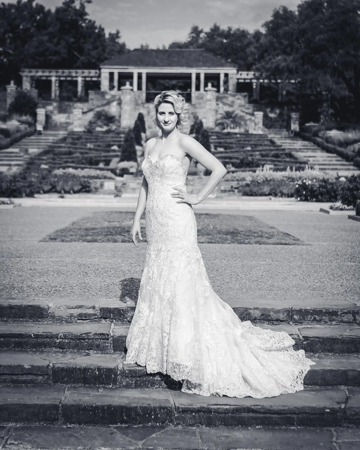 Jessica-Bridal-bw-5.jpg