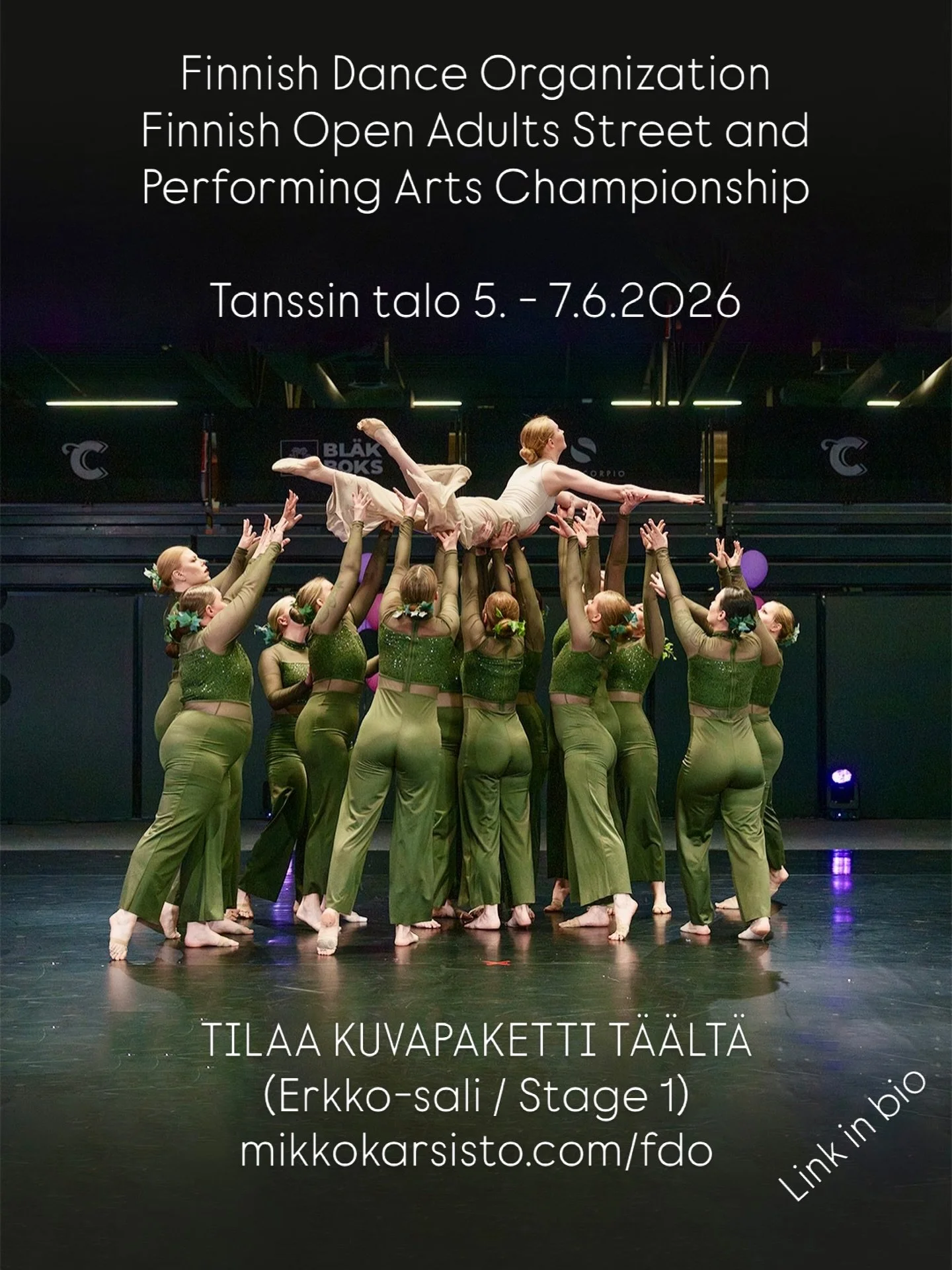 Tilaa Tanssin talon Erkko-salin kuvapaketti osoitteesta www.mikkokarsisto.com/fdo