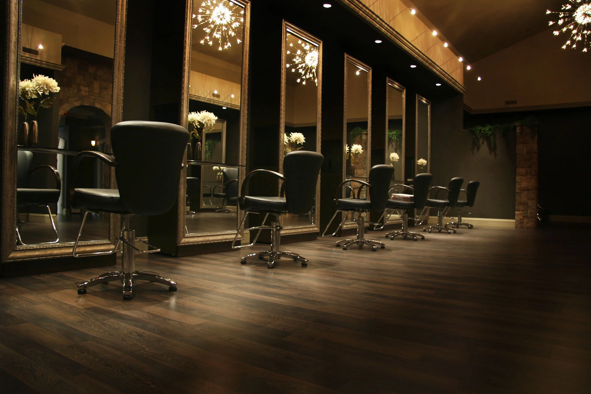 Salon: Client Consultations