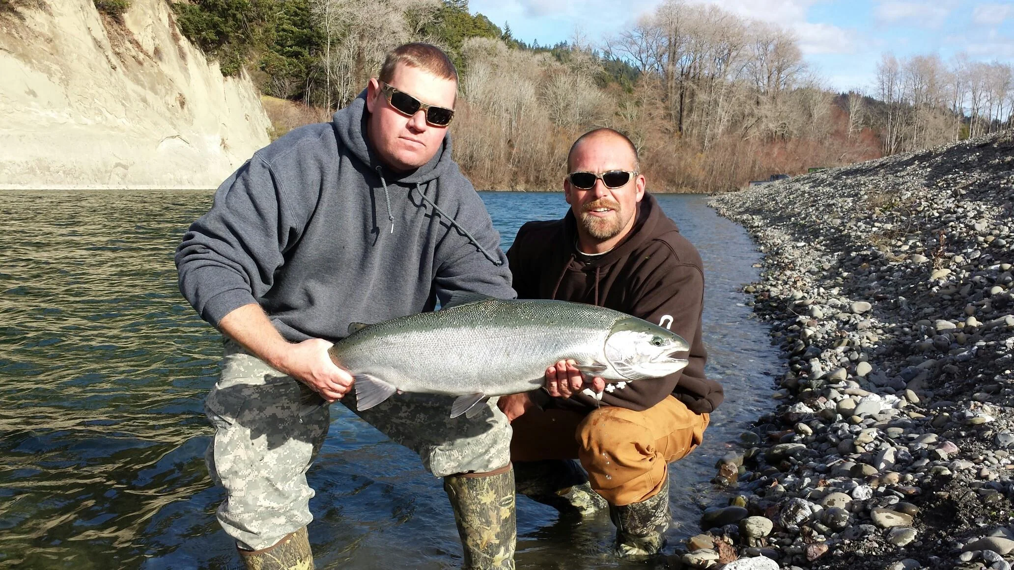 Mike's Fishing Guide & Charter Service For Sacramento River Fishing King Salmon, Striped Bass