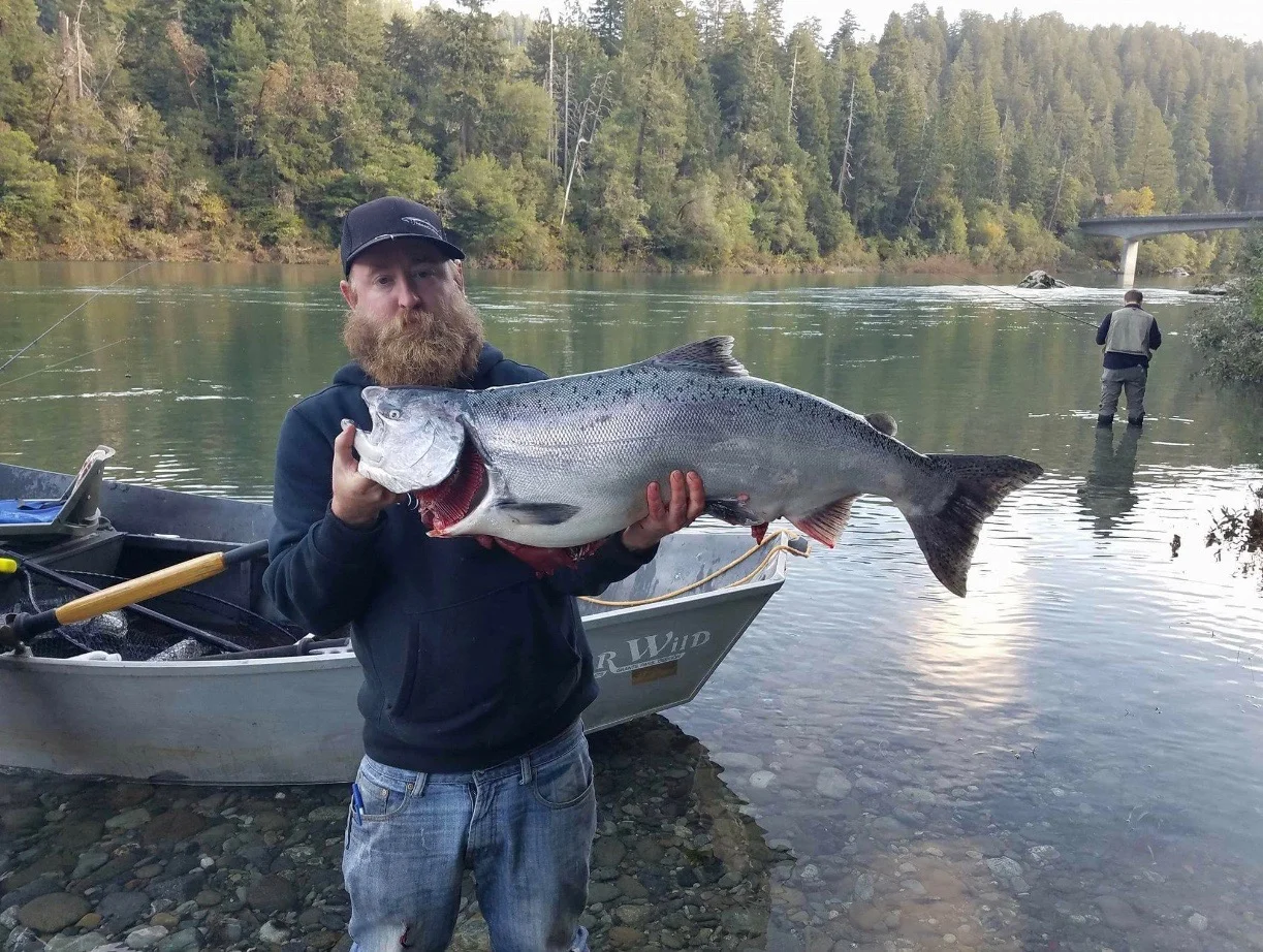 Smith River Pumps out Kings, October 19, 2016
